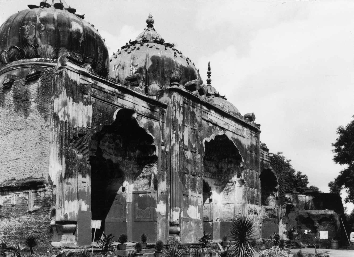 Qudsiya-Bagh-Mosque, Delhi