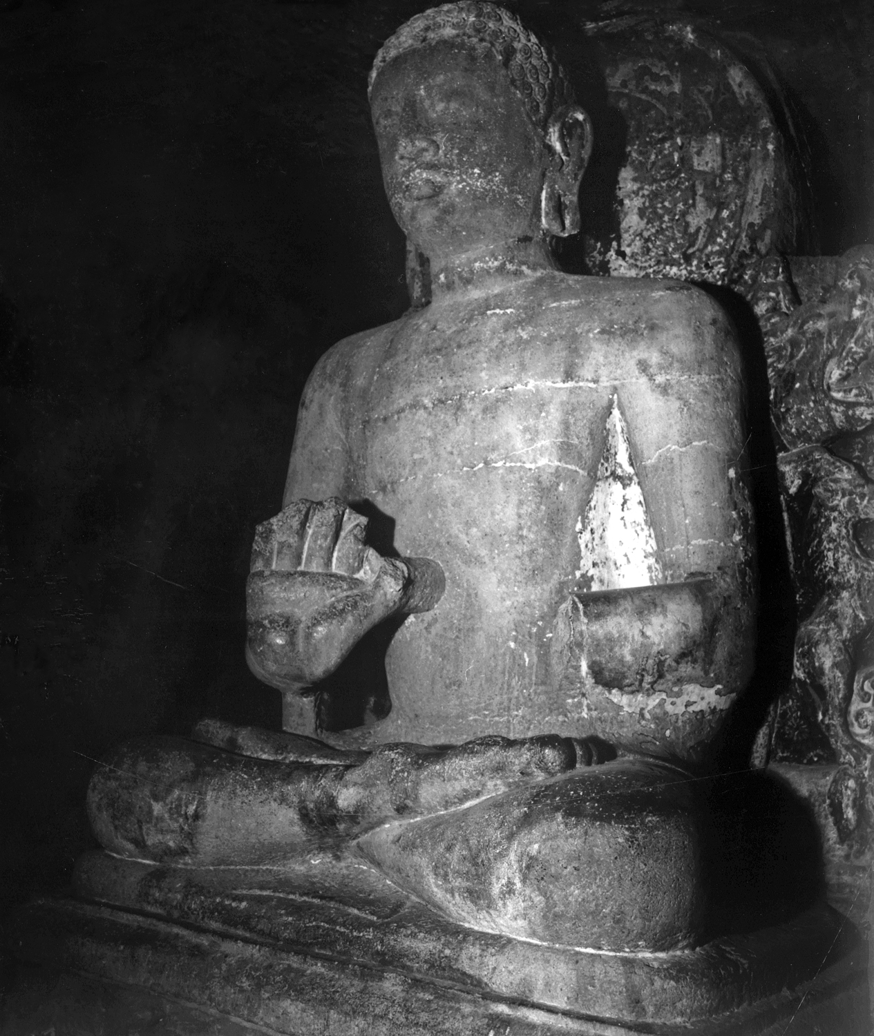 Cave 06, Ajanta, Aurangabad, Maharashtra