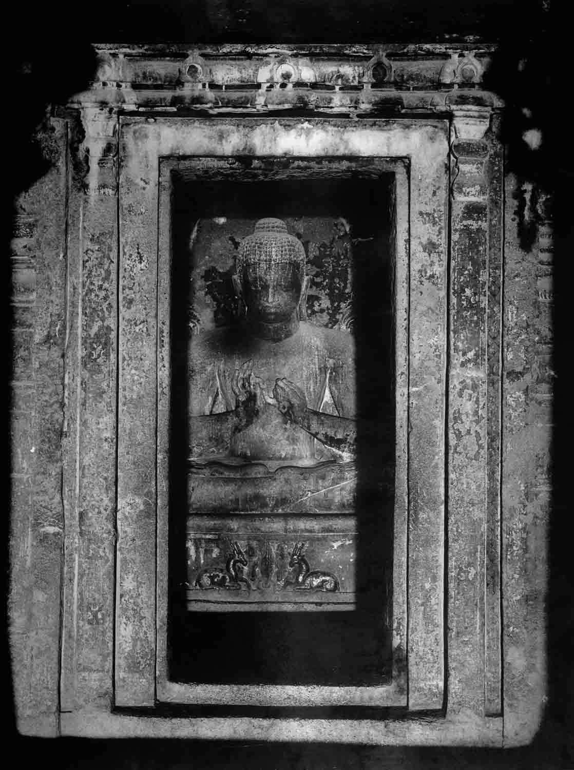 Cave 06, Ajanta, Aurangabad, Maharashtra