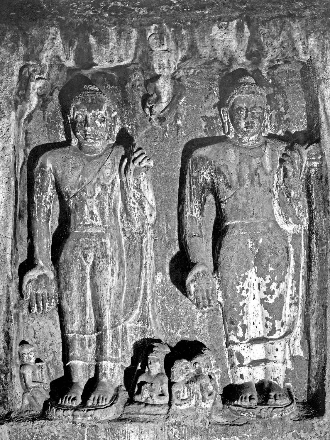 Cave 06, Ajanta, Aurangabad, Maharashtra