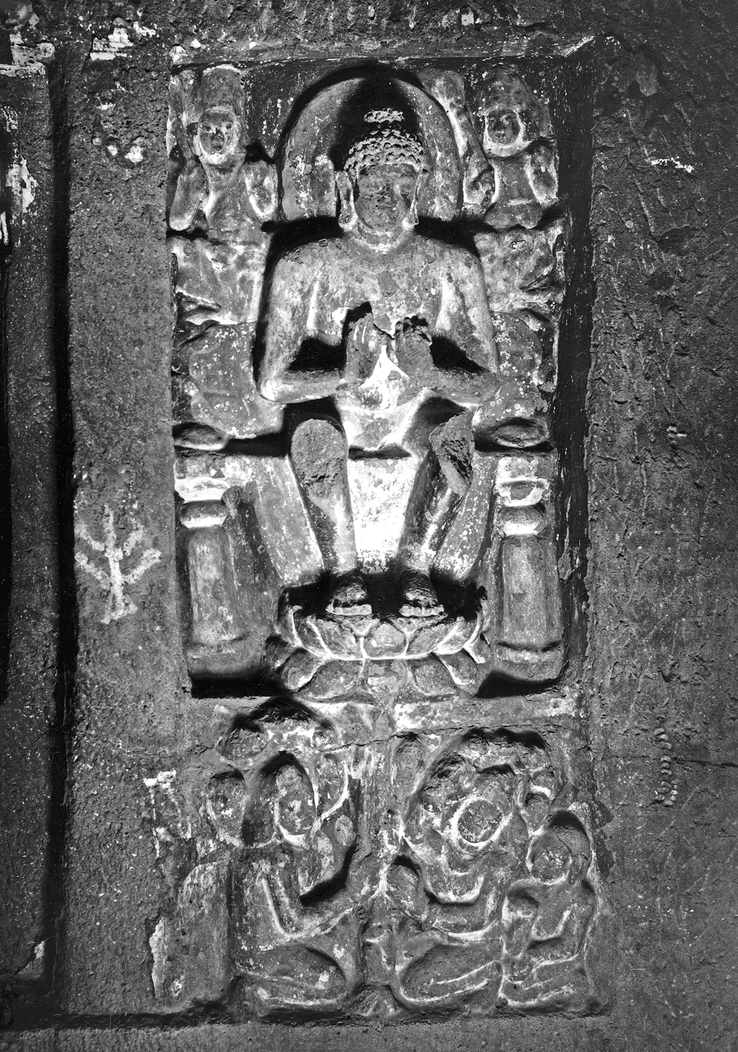 Cave 06, Ajanta, Aurangabad, Maharashtra