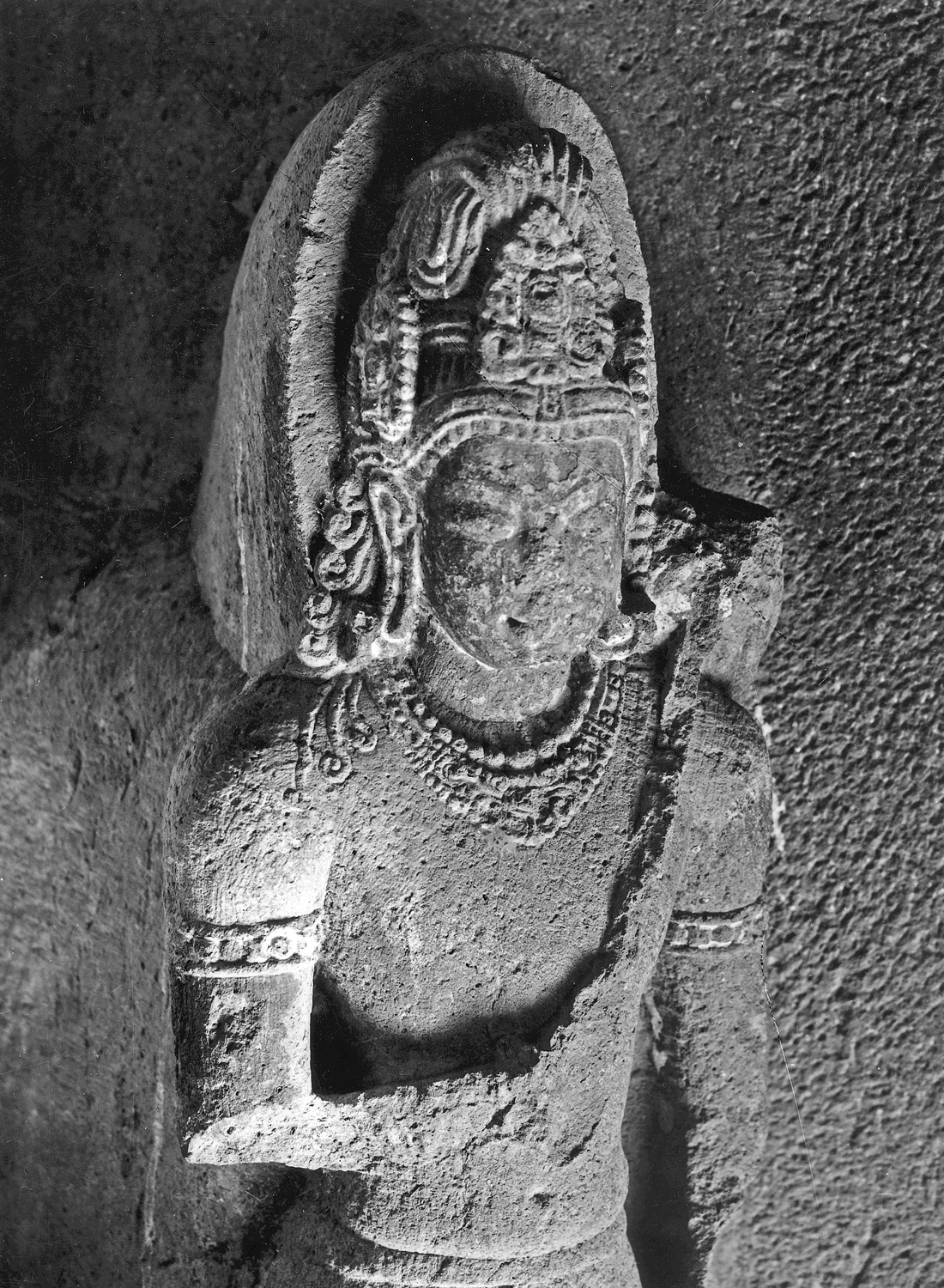 Cave 06, Ajanta, Aurangabad, Maharashtra