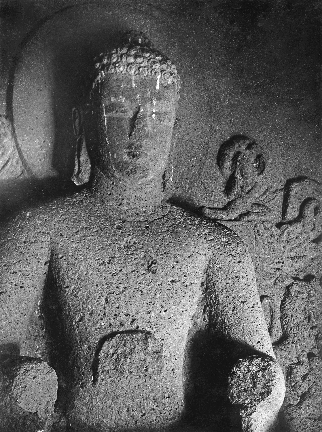 Cave 06, Ajanta, Aurangabad, Maharashtra