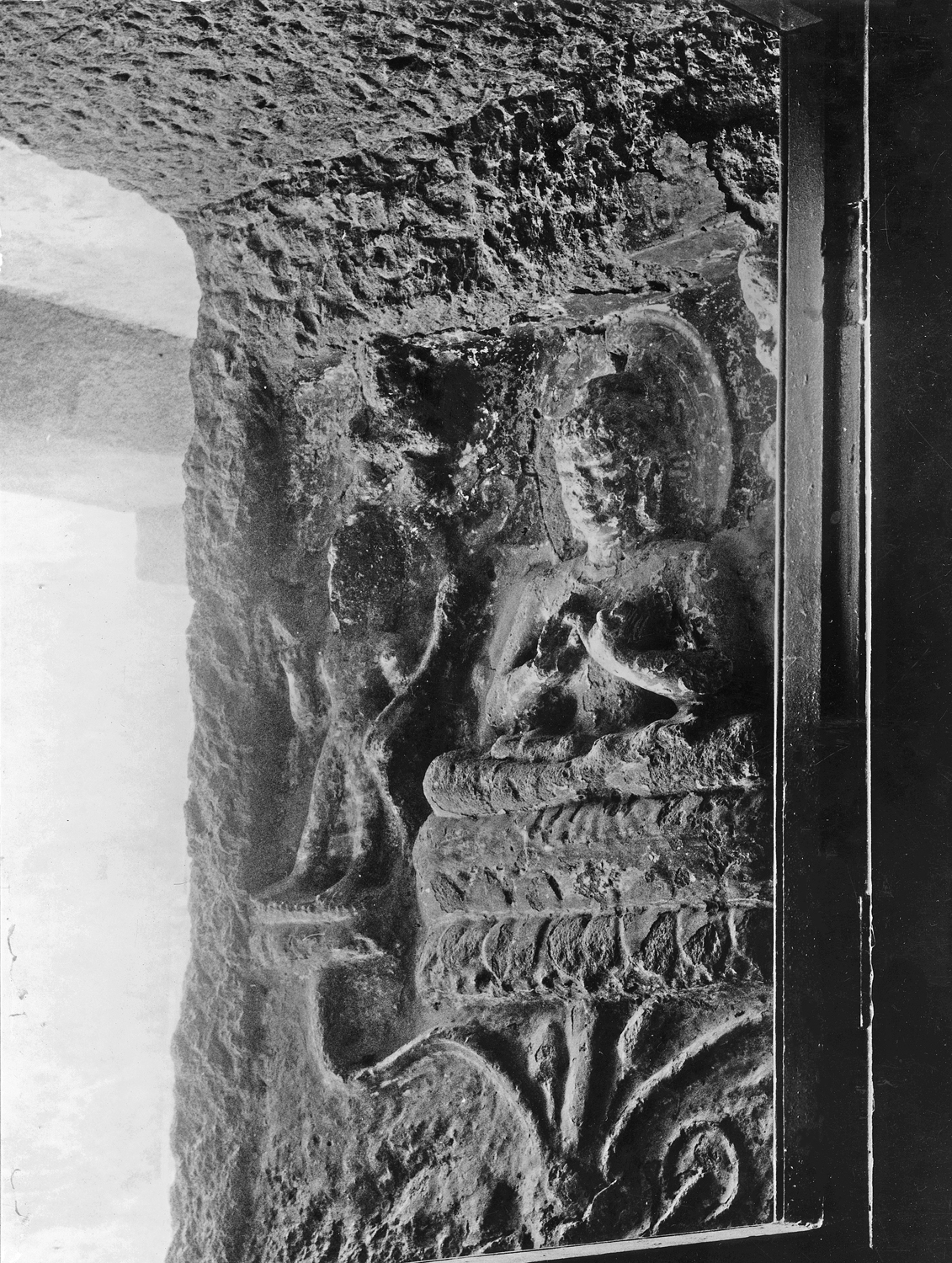 Cave 06, Ajanta, Aurangabad, Maharashtra