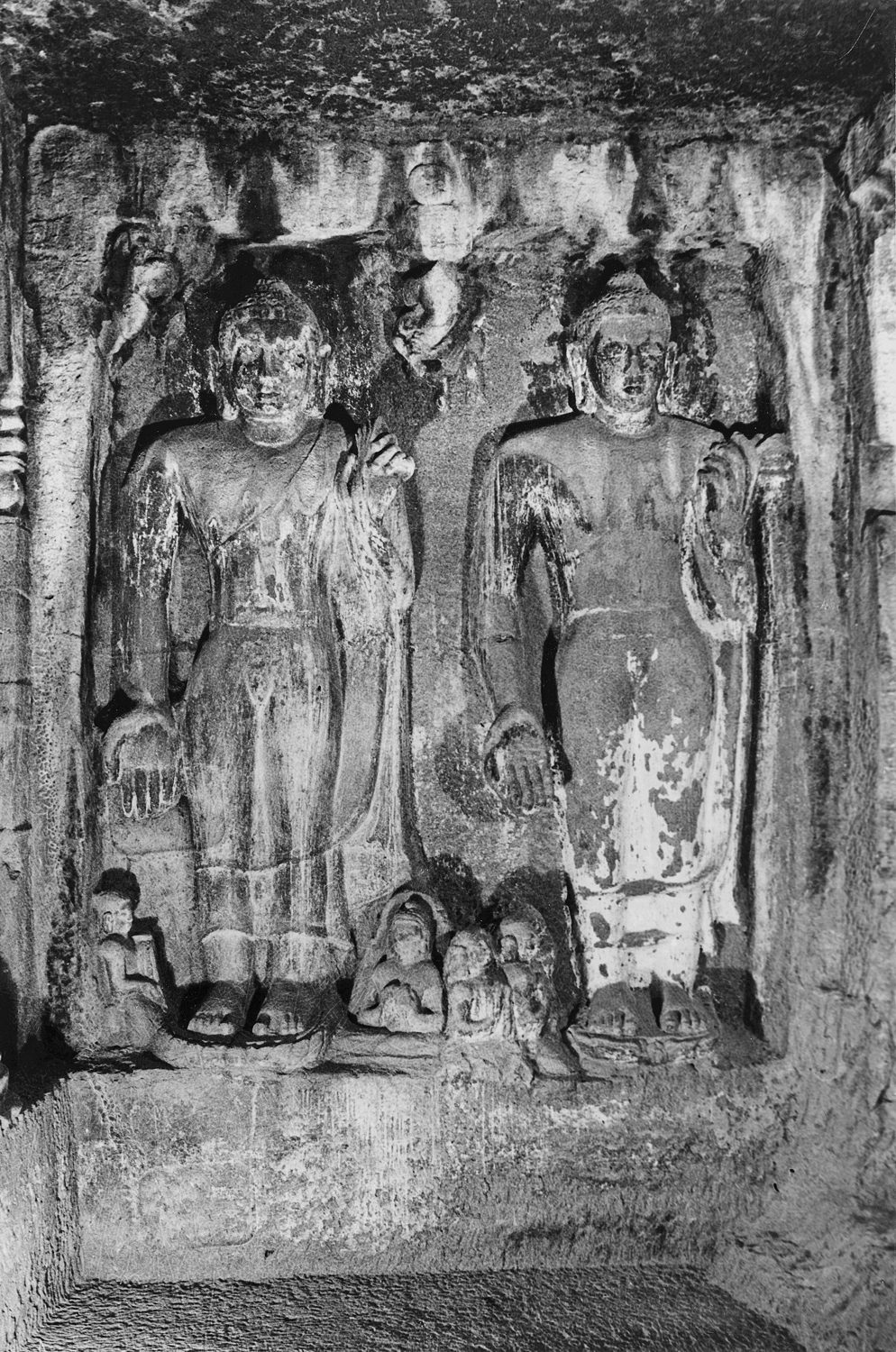 Cave 06, Ajanta, Aurangabad, Maharashtra