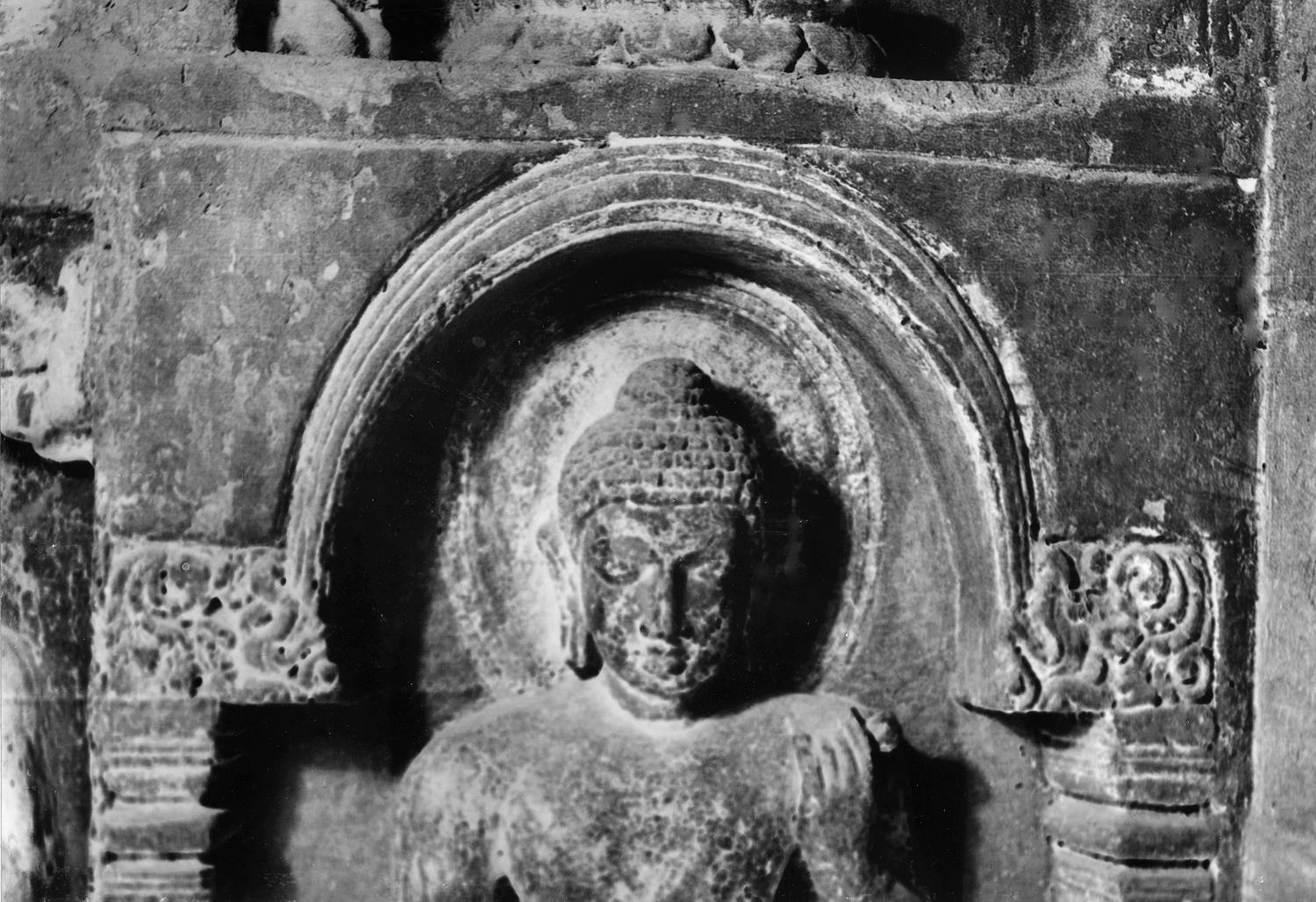 Cave 06, Ajanta, Aurangabad, Maharashtra