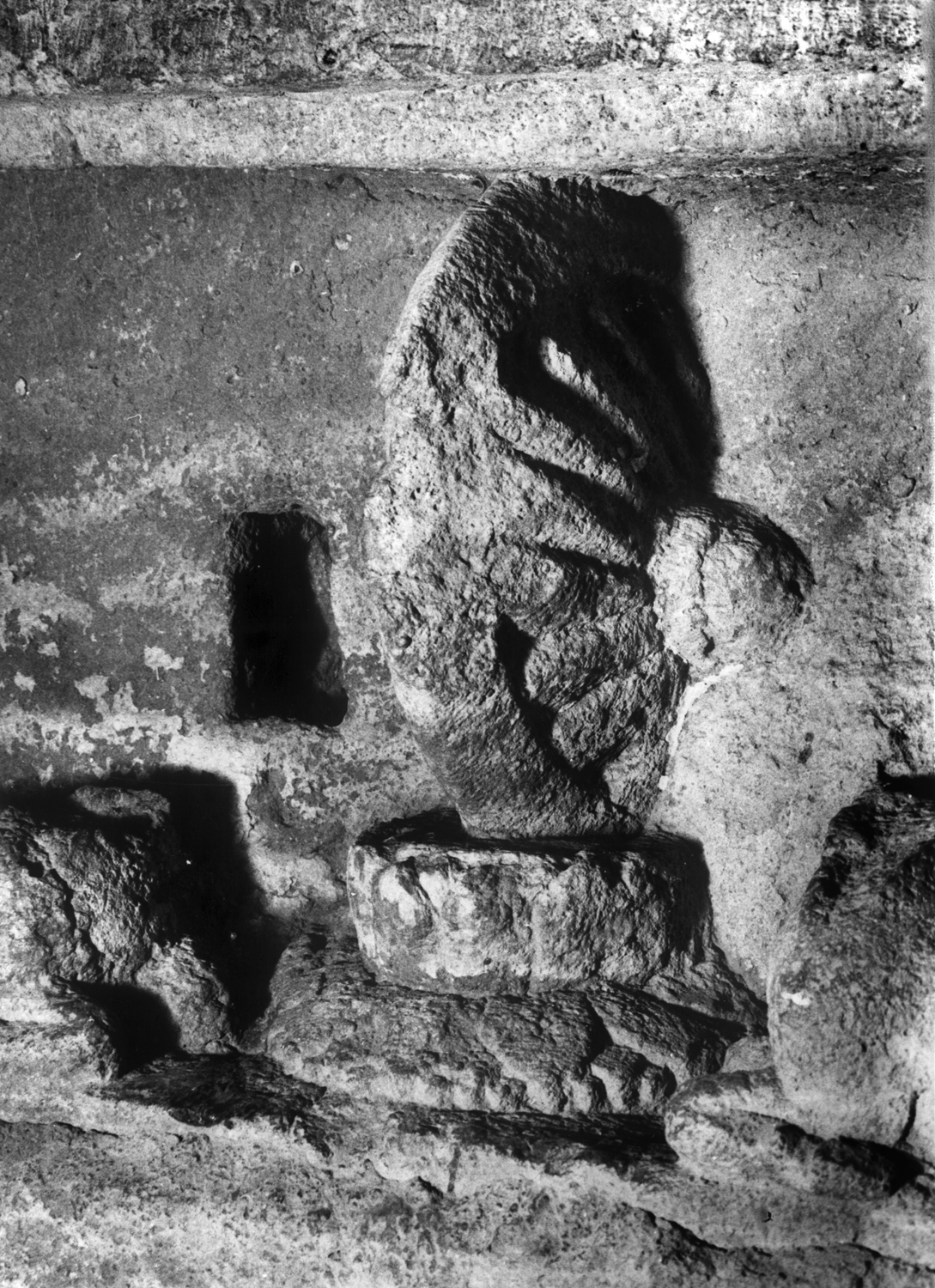 Cave 06, Ajanta, Aurangabad, Maharashtra