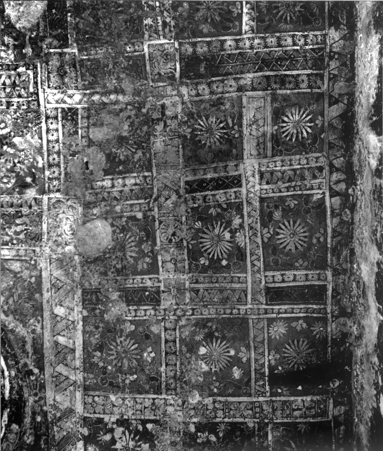 Cave 06, Ajanta, Aurangabad, Maharashtra