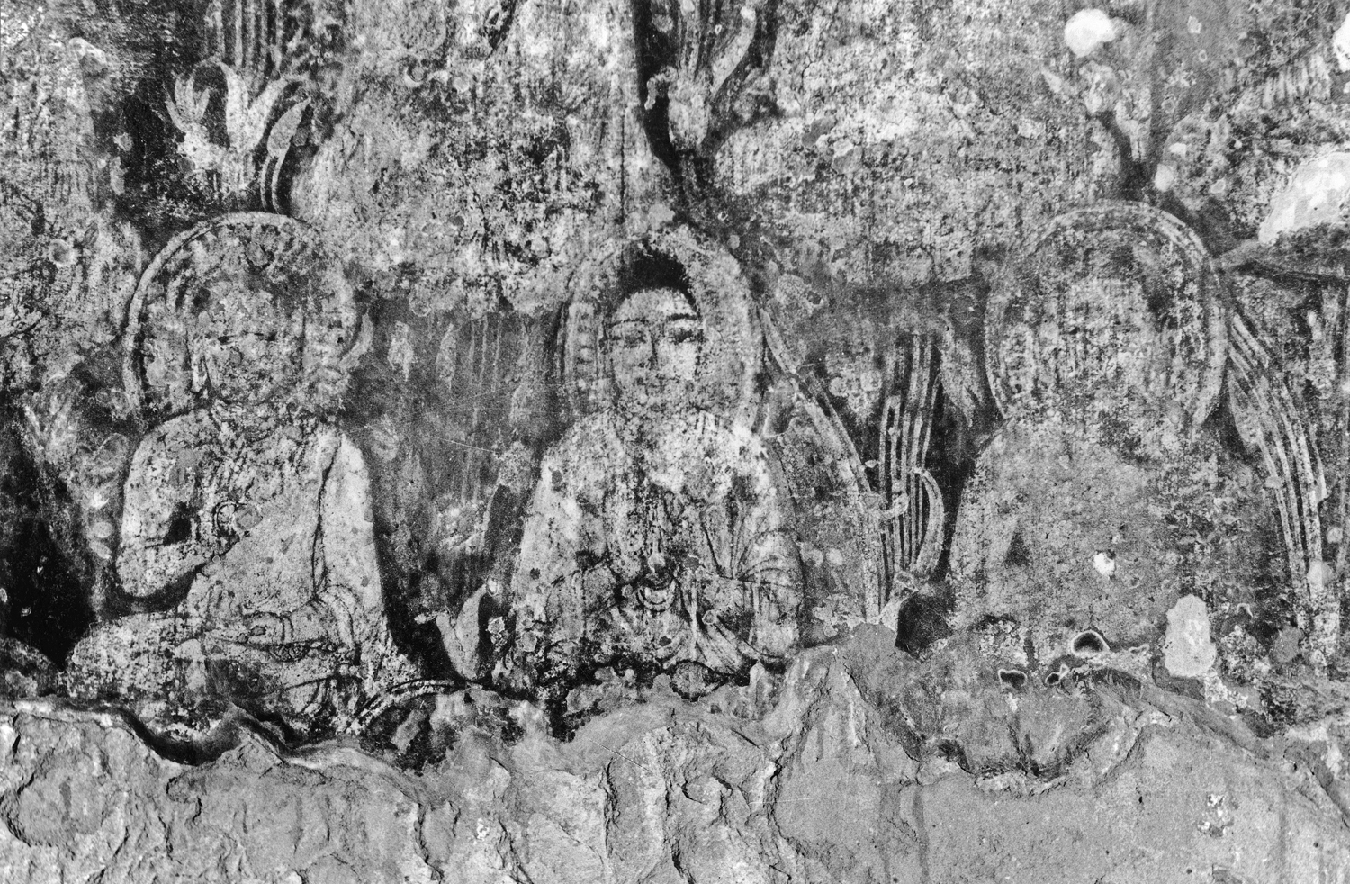 Cave 06, Ajanta, Aurangabad, Maharashtra