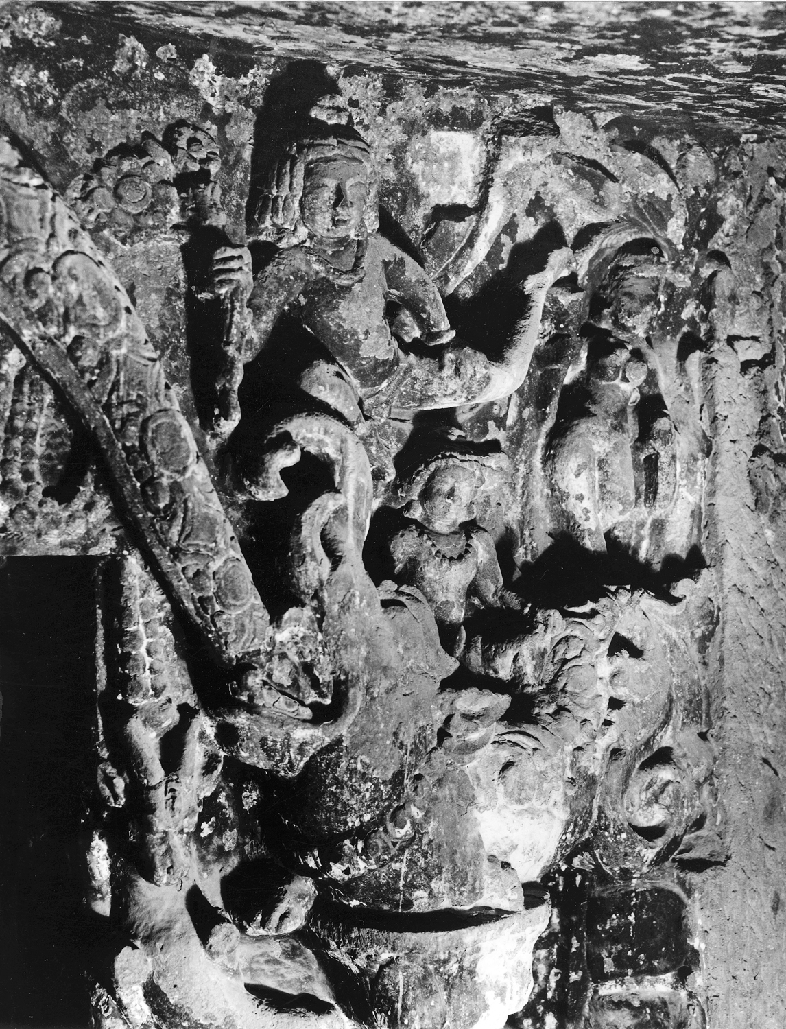 Cave 06, Ajanta, Aurangabad, Maharashtra