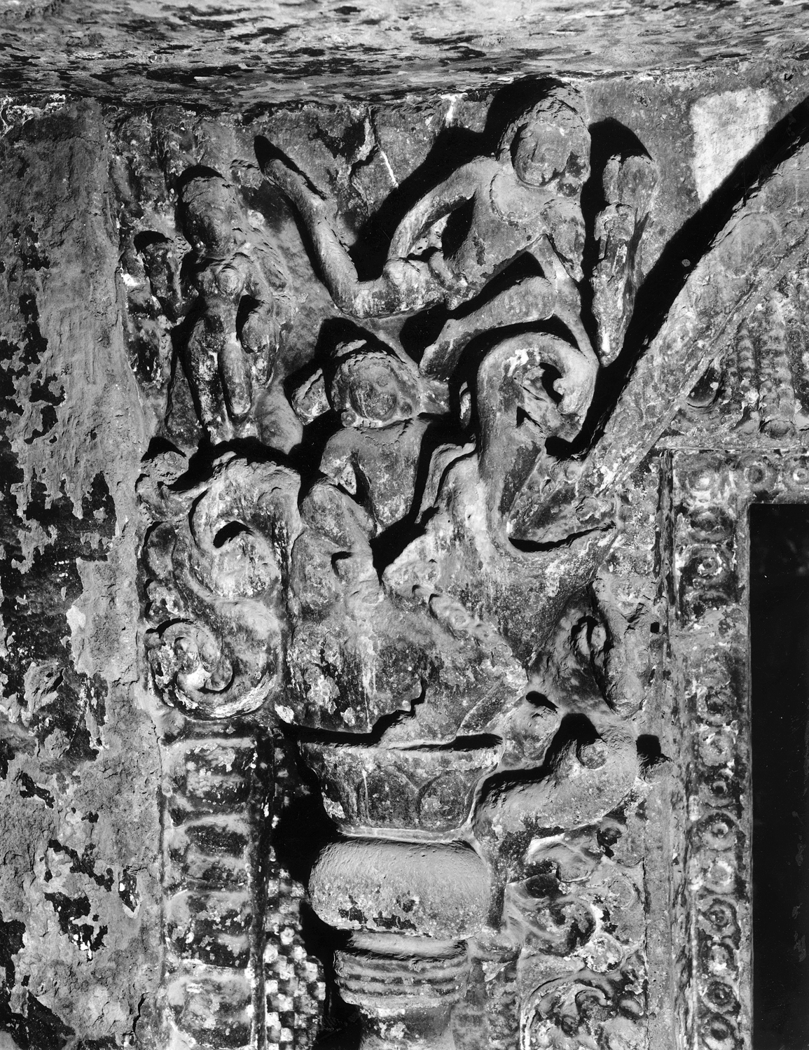 Cave 06, Ajanta, Aurangabad, Maharashtra