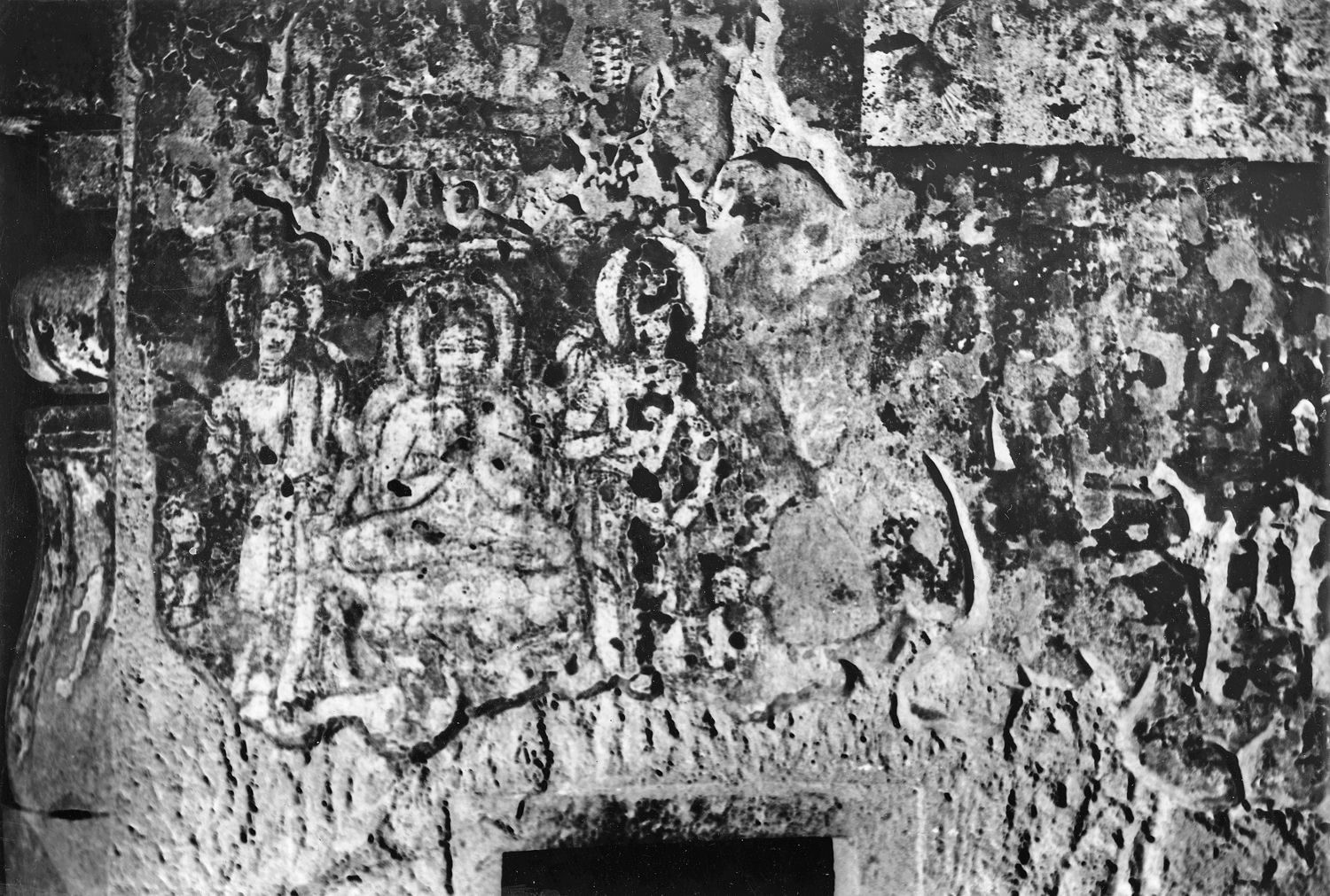 Cave 06, Ajanta, Aurangabad, Maharashtra