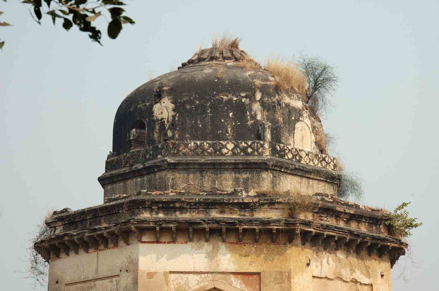 Sheikh Shah Baz s Tomb, Palwal
