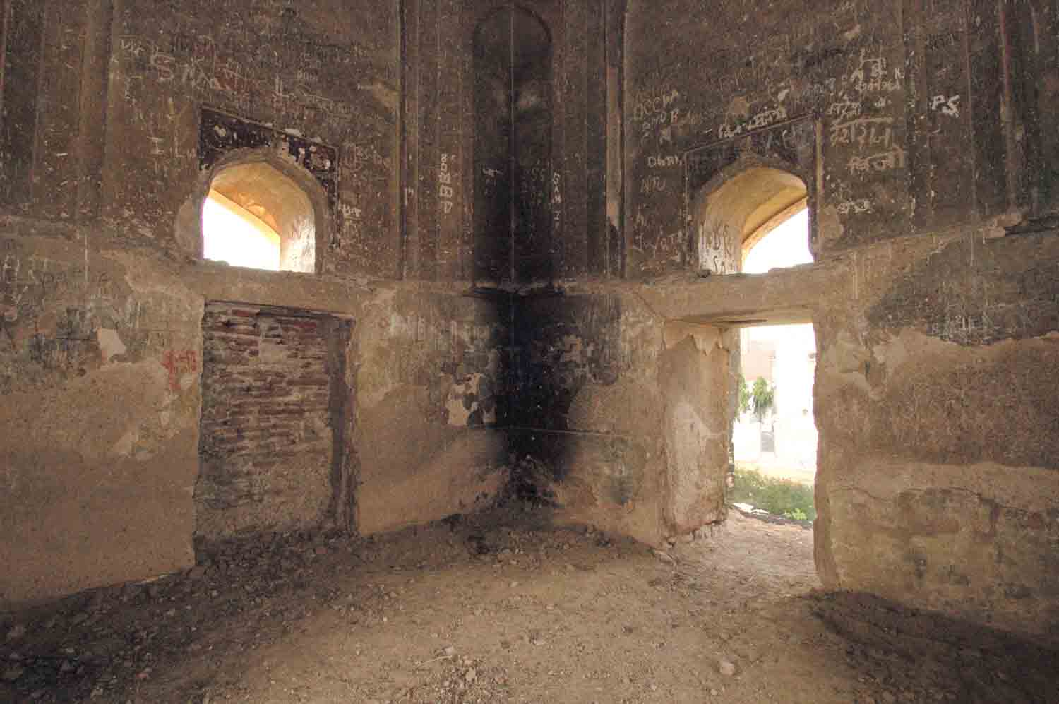Sheikh Shah Baz s Tomb, Palwal