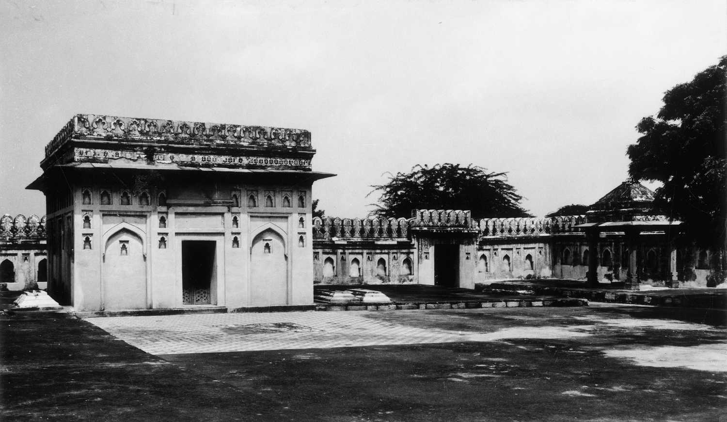 Mehrauli Archaeological Park