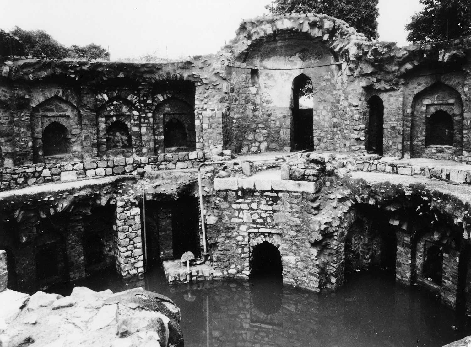 Circular Baoli, Delhi