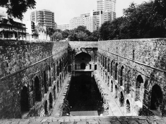Ugrasen-ki-Baoli, Delhi