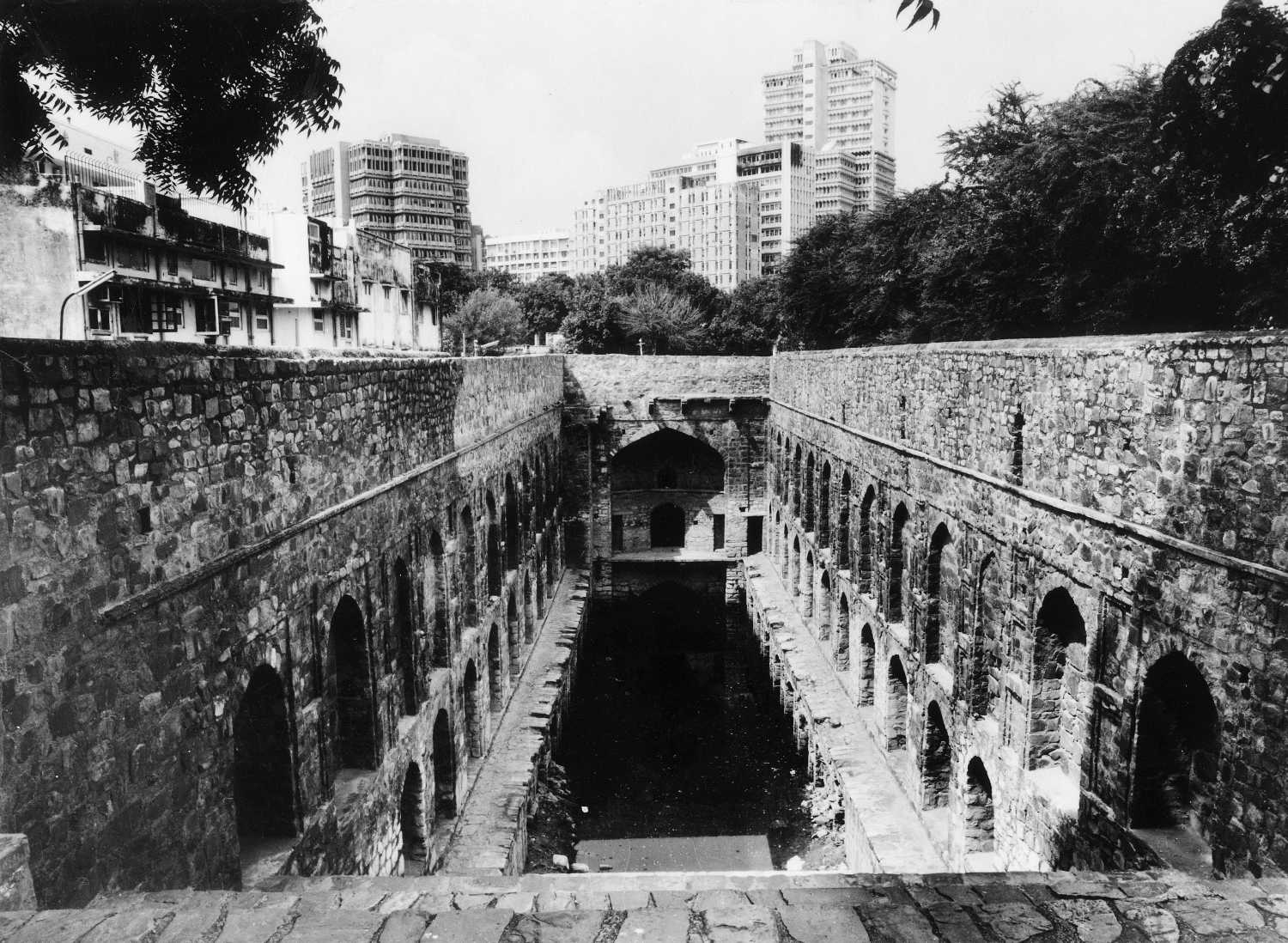 Ugrasen-ki-Baoli, Delhi