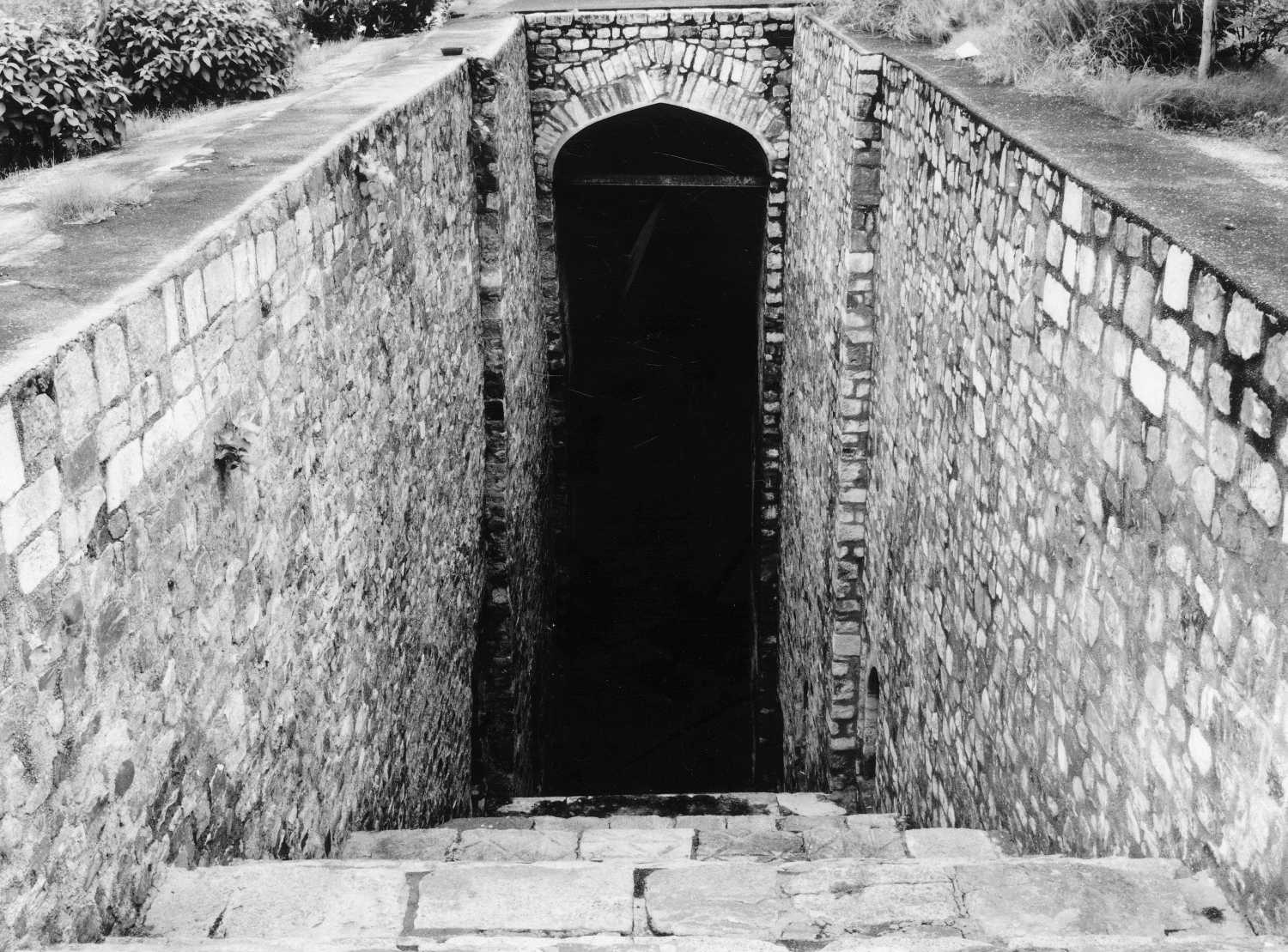 Step-well, Qalai Kunha, Delhi