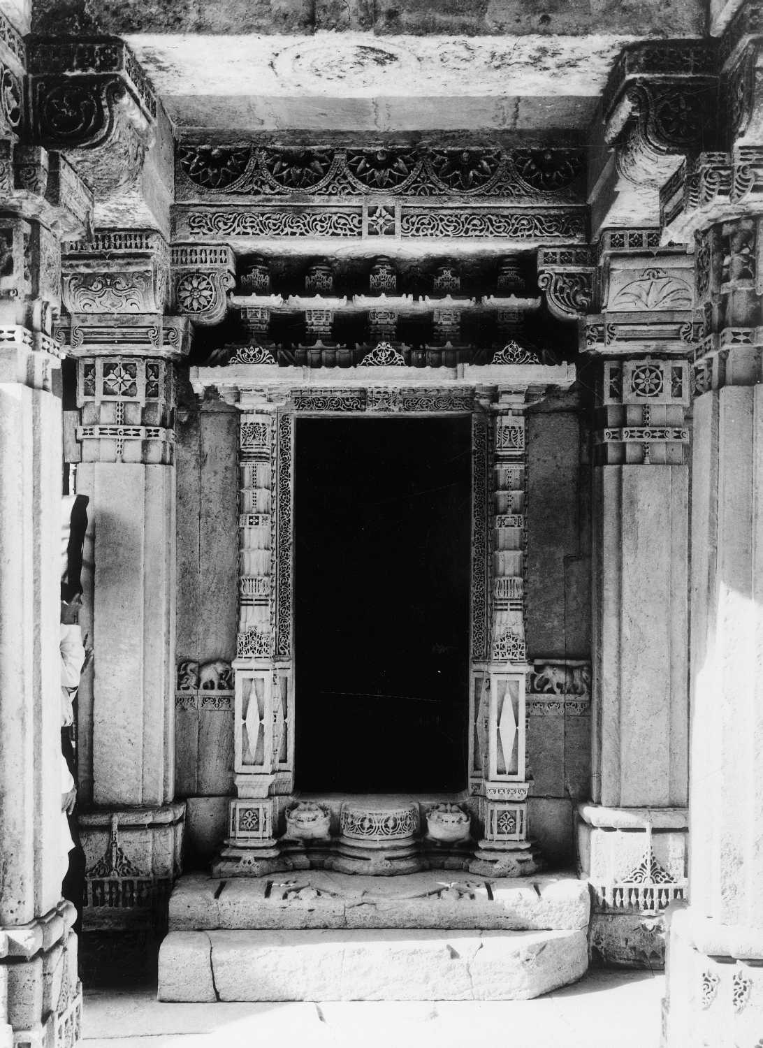 Adalaj Vapi, Ahmedabad, Gujarat