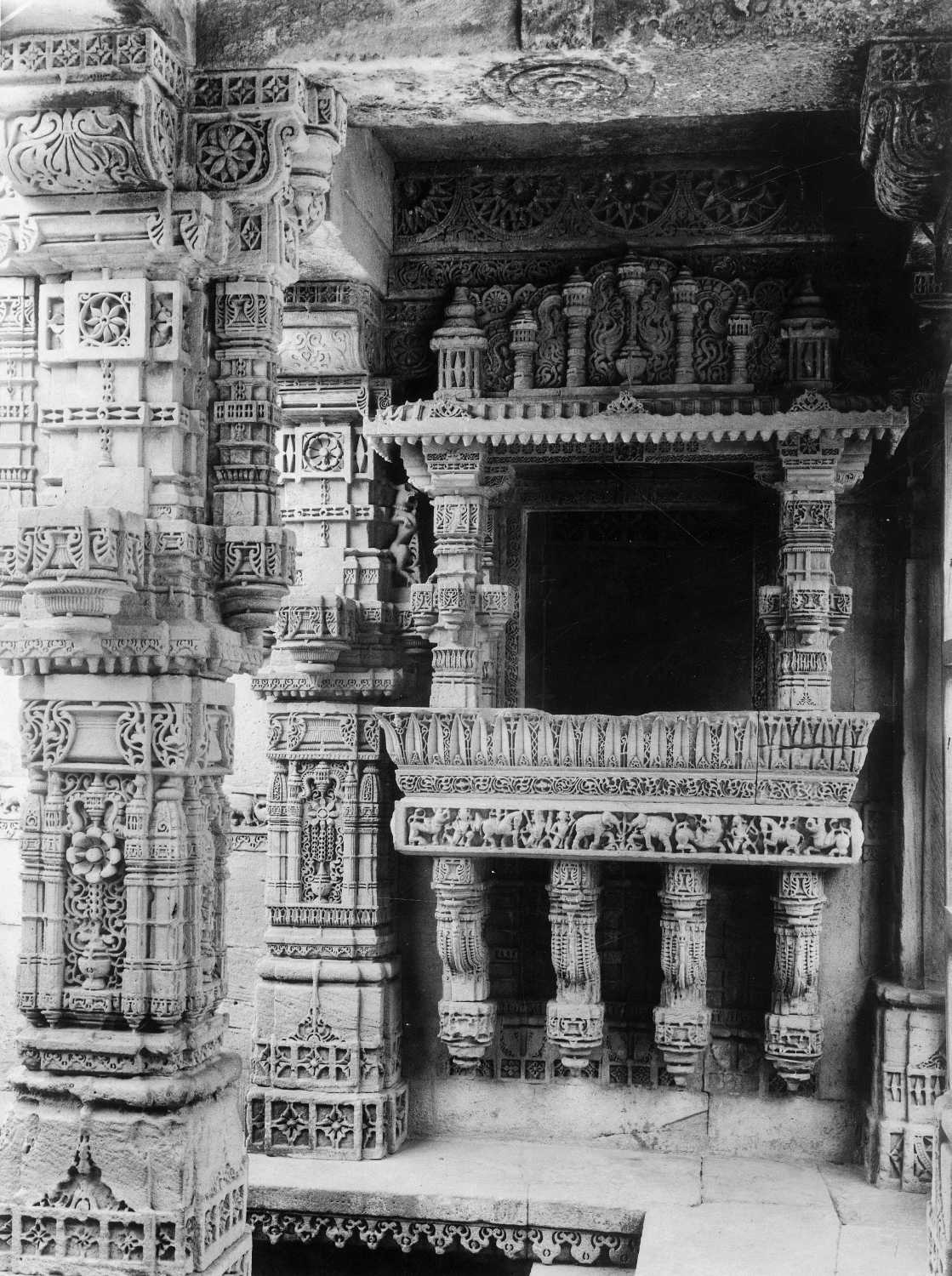 Adalaj Vapi, Ahmedabad, Gujarat