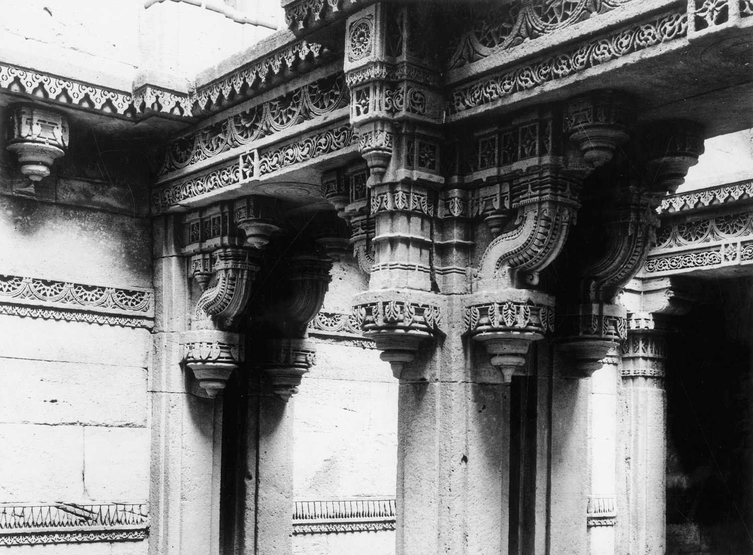 Adalaj Vapi, Ahmedabad, Gujarat