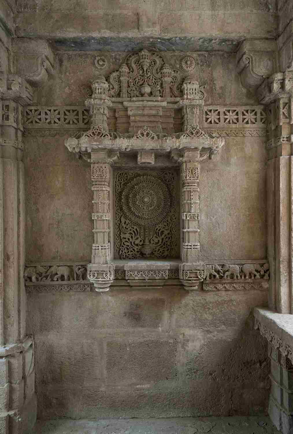 Adalaj Vapi, Ahmedabad, Gujarat