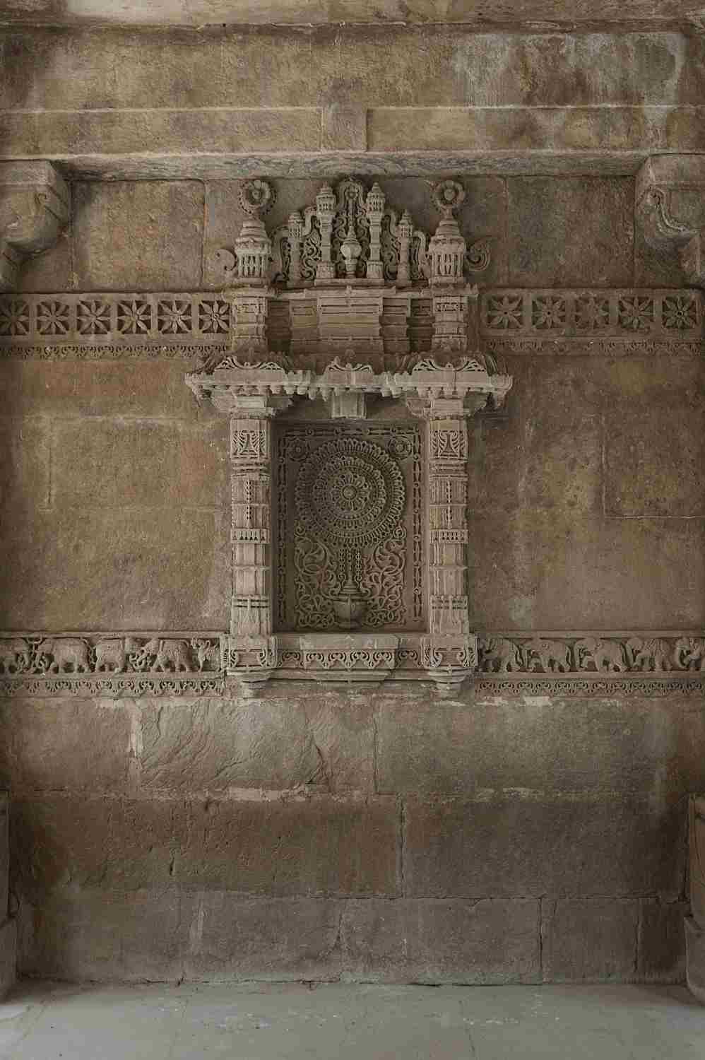 Adalaj Vapi, Ahmedabad, Gujarat