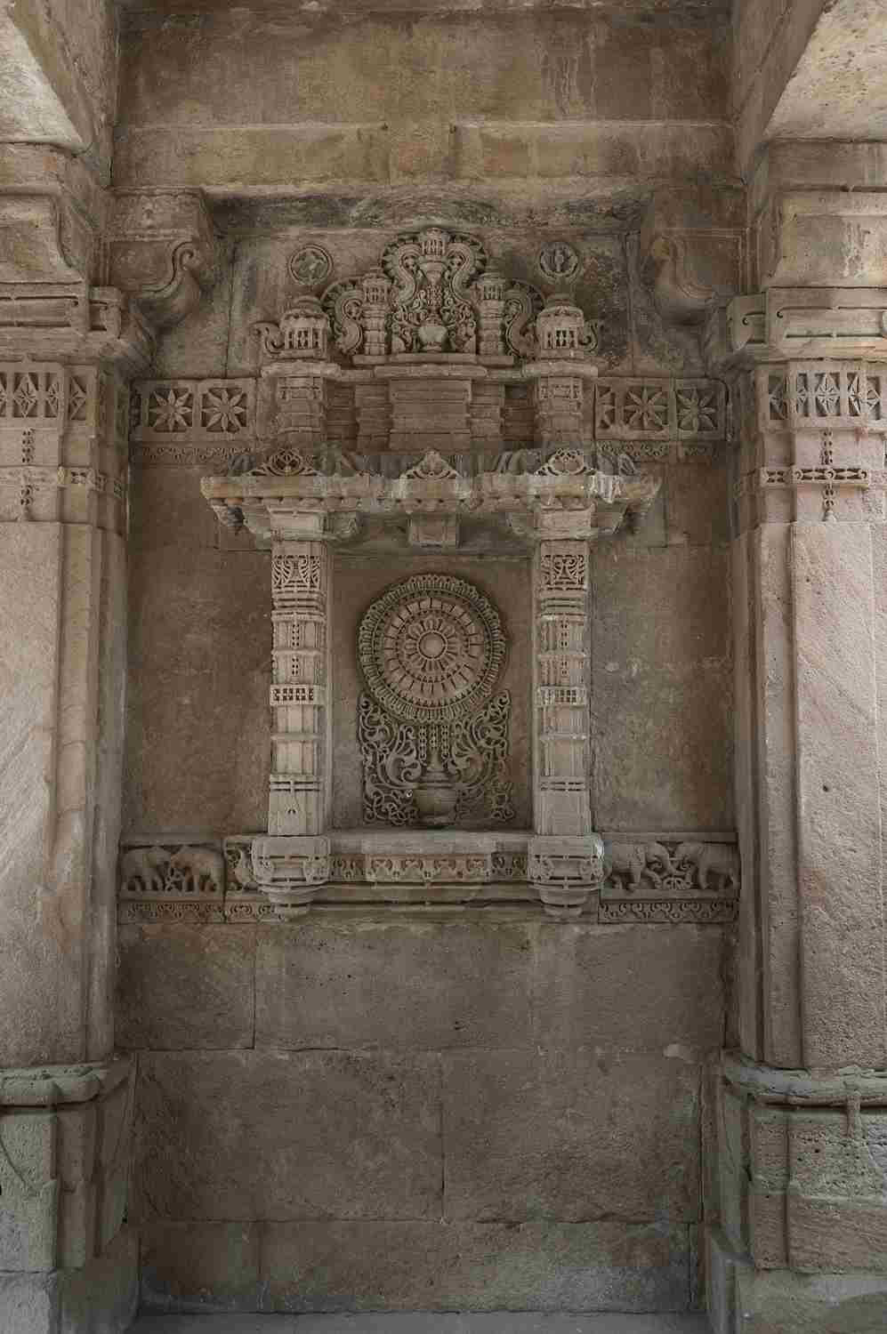 Adalaj Vapi, Ahmedabad, Gujarat