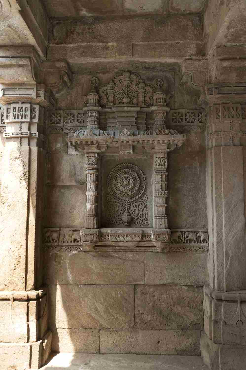Adalaj Vapi, Ahmedabad, Gujarat
