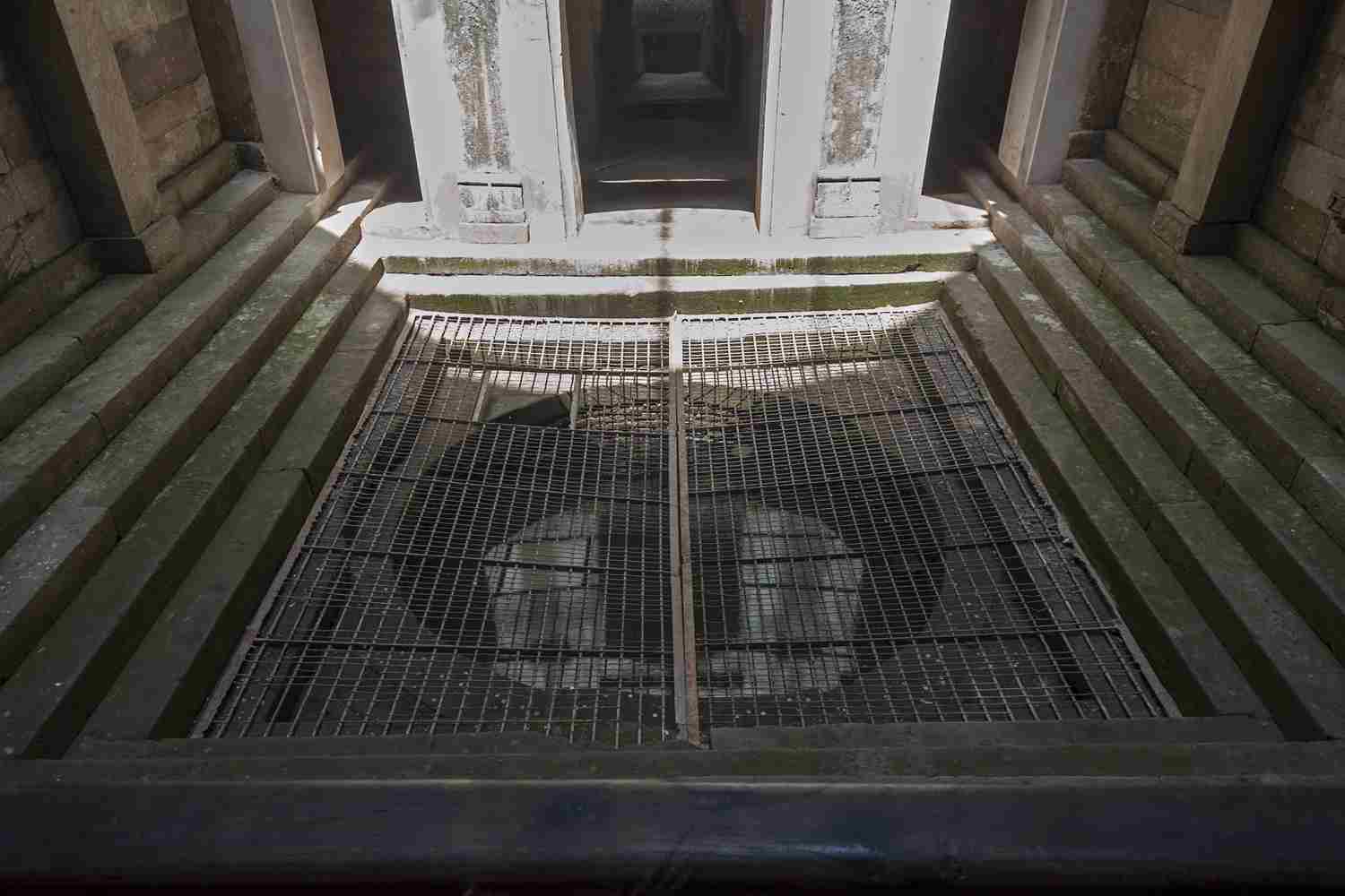 Adalaj Vapi, Ahmedabad, Gujarat