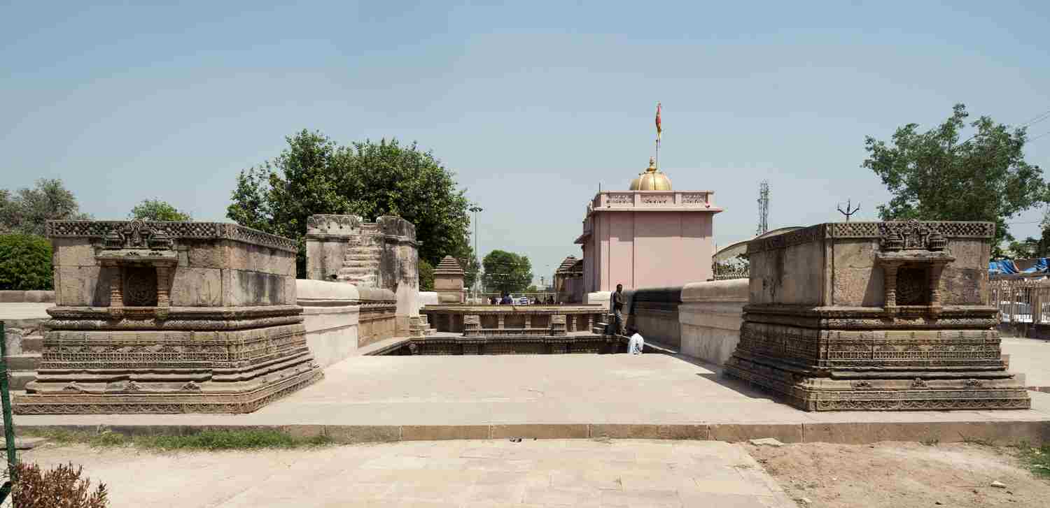 Adalaj Vapi, Ahmedabad, Gujarat