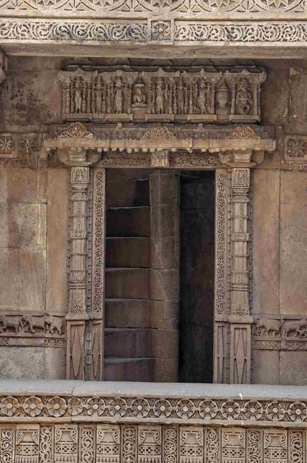 Adalaj Vapi, Ahmedabad, Gujarat