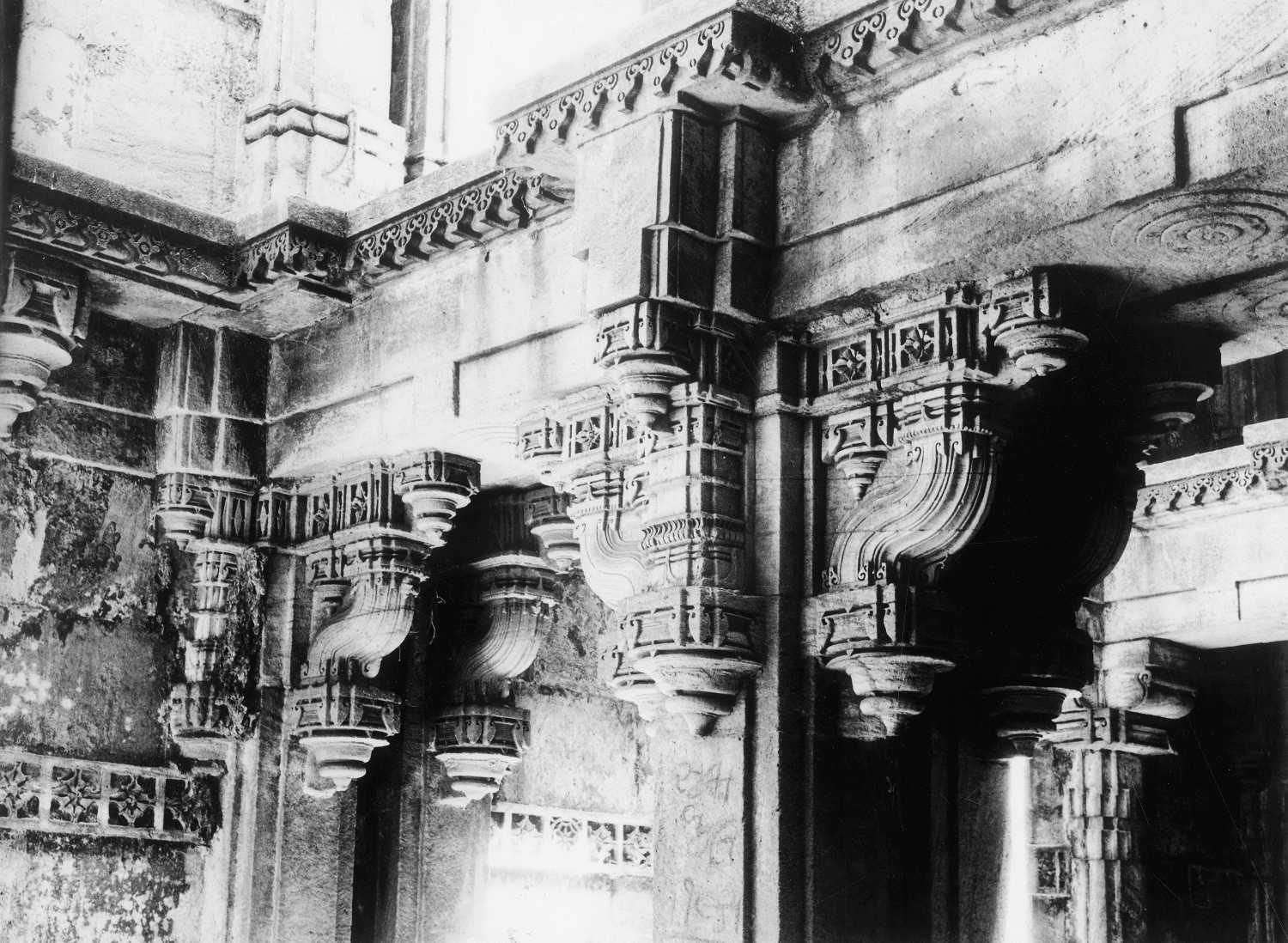 Dada Harir vav, Asarwa, Gujarat