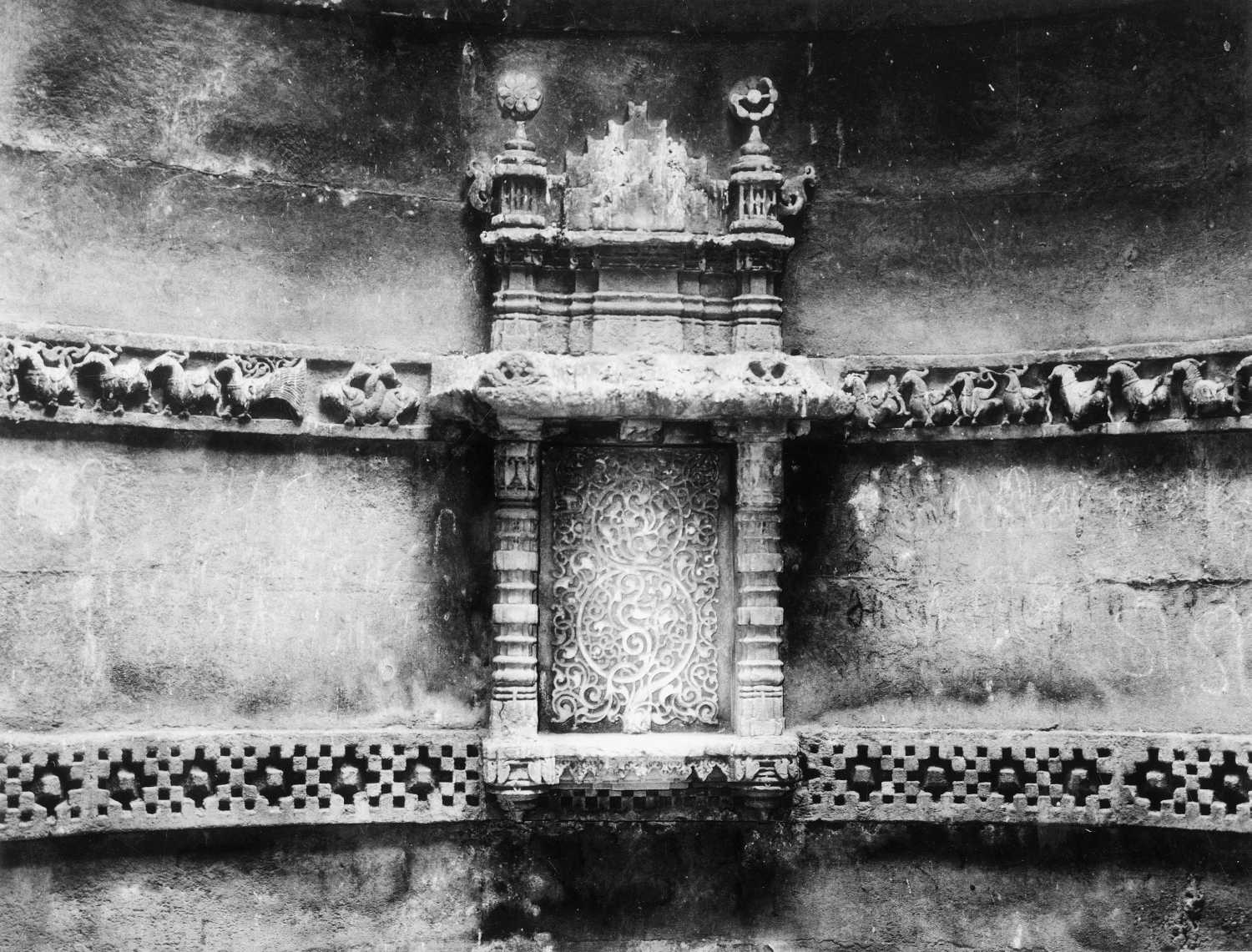 Dada Harir vav, Asarwa, Gujarat