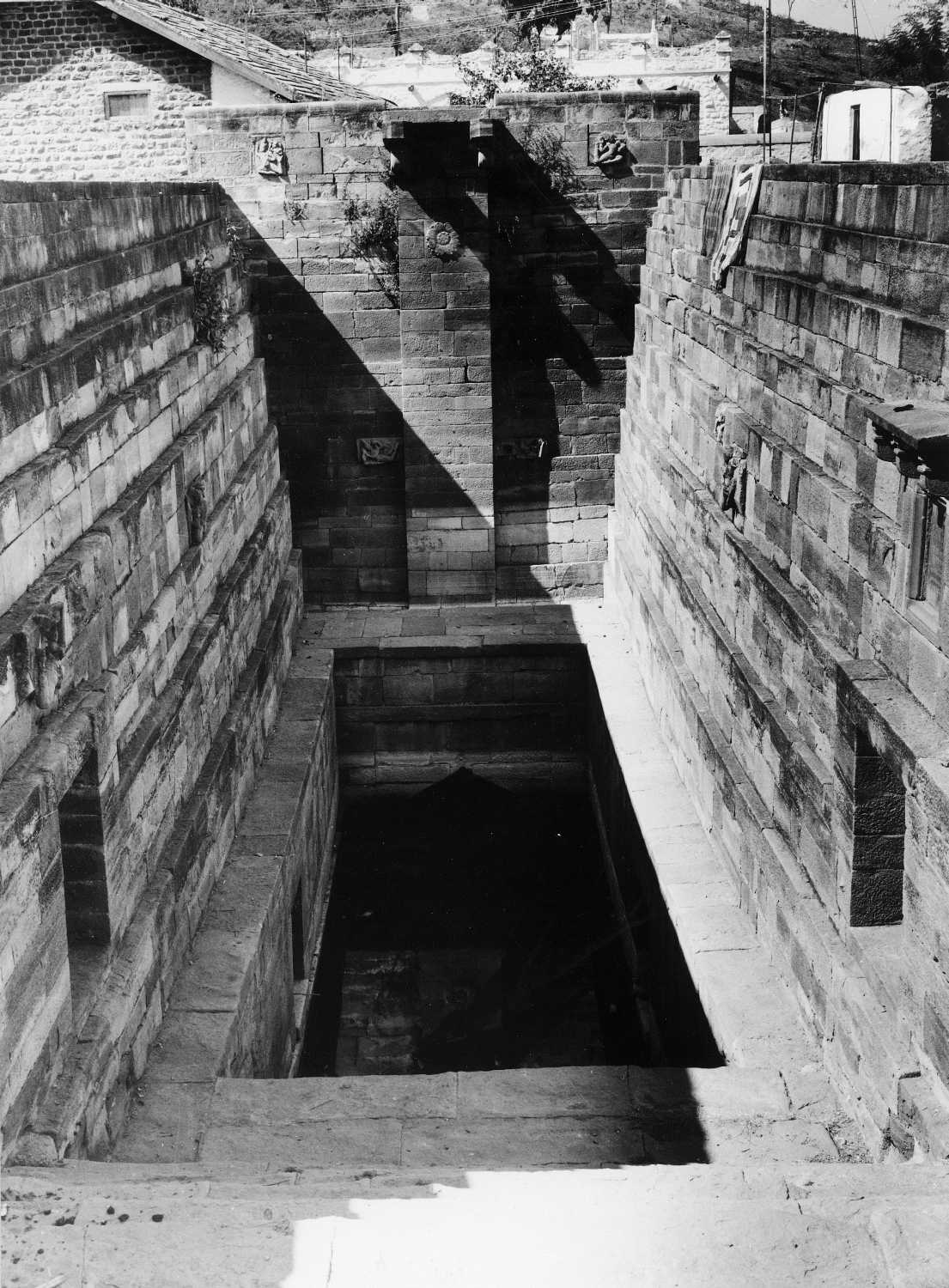 Step-well, Hungunda, Karnataka