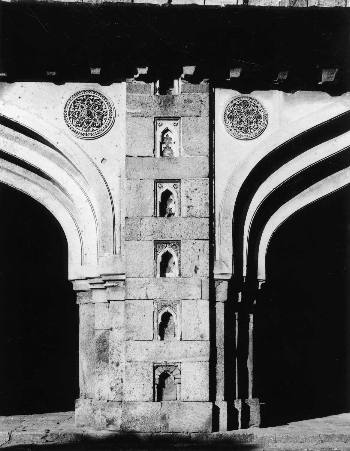 Moth-ki-Masjid, Delhi