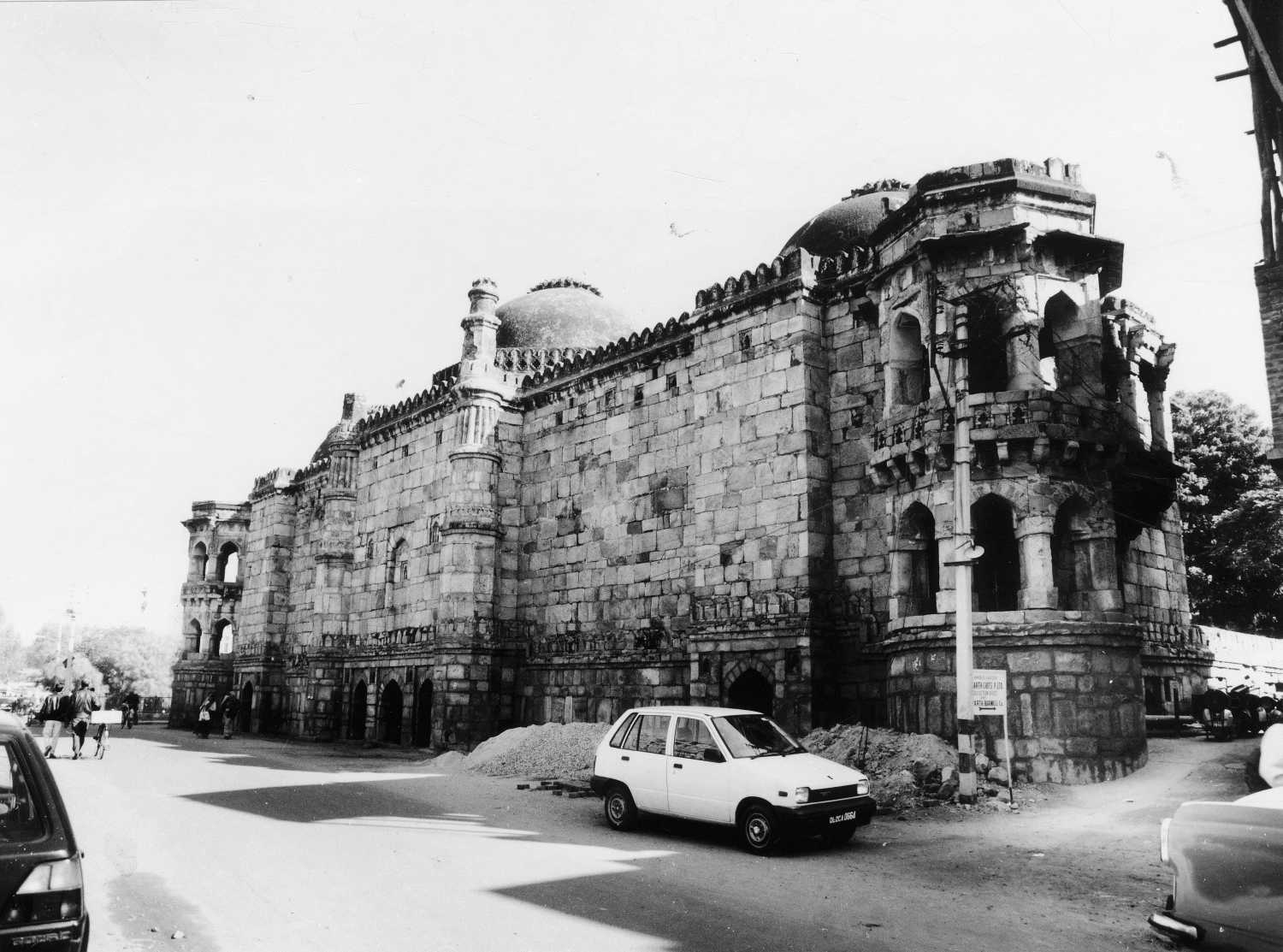 Moth-ki-Masjid, Delhi