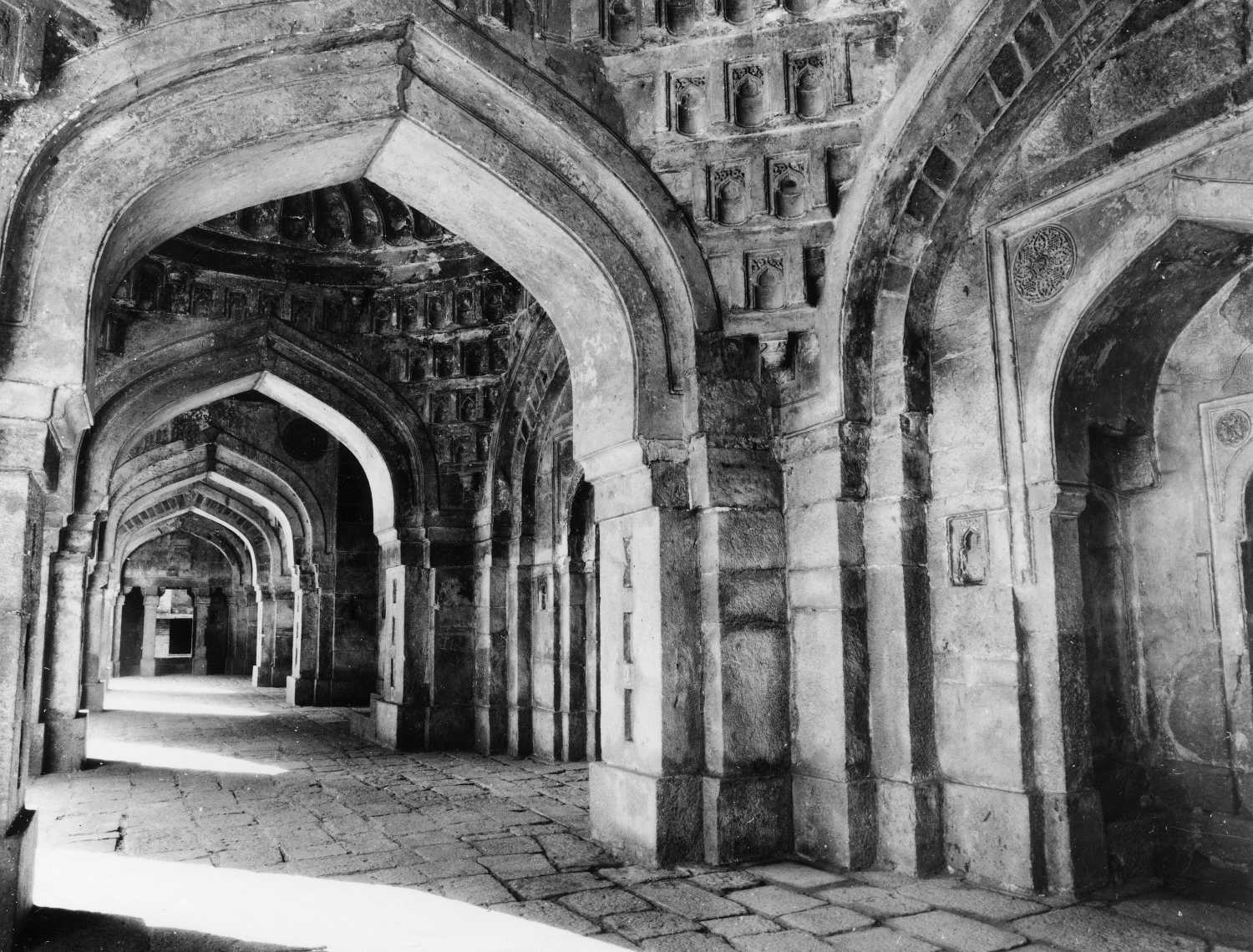 Moth-ki-Masjid, Delhi