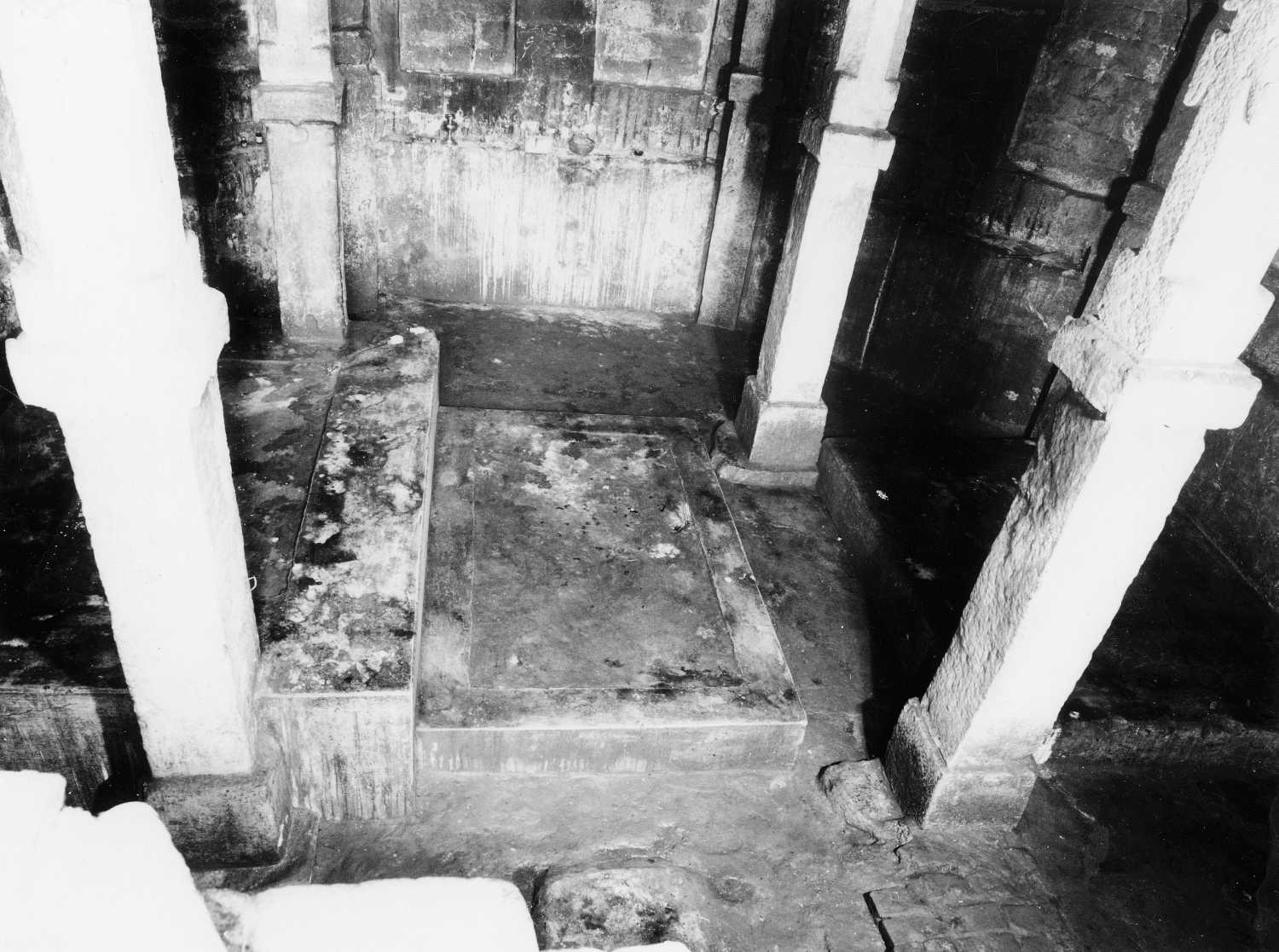 Sultan Garhi Tomb, Delhi