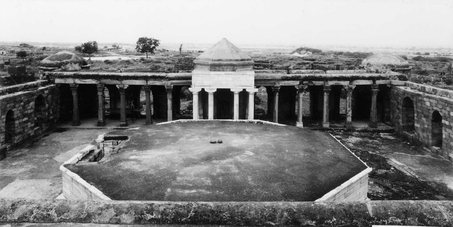 Sultan Garhi Tomb, Delhi
