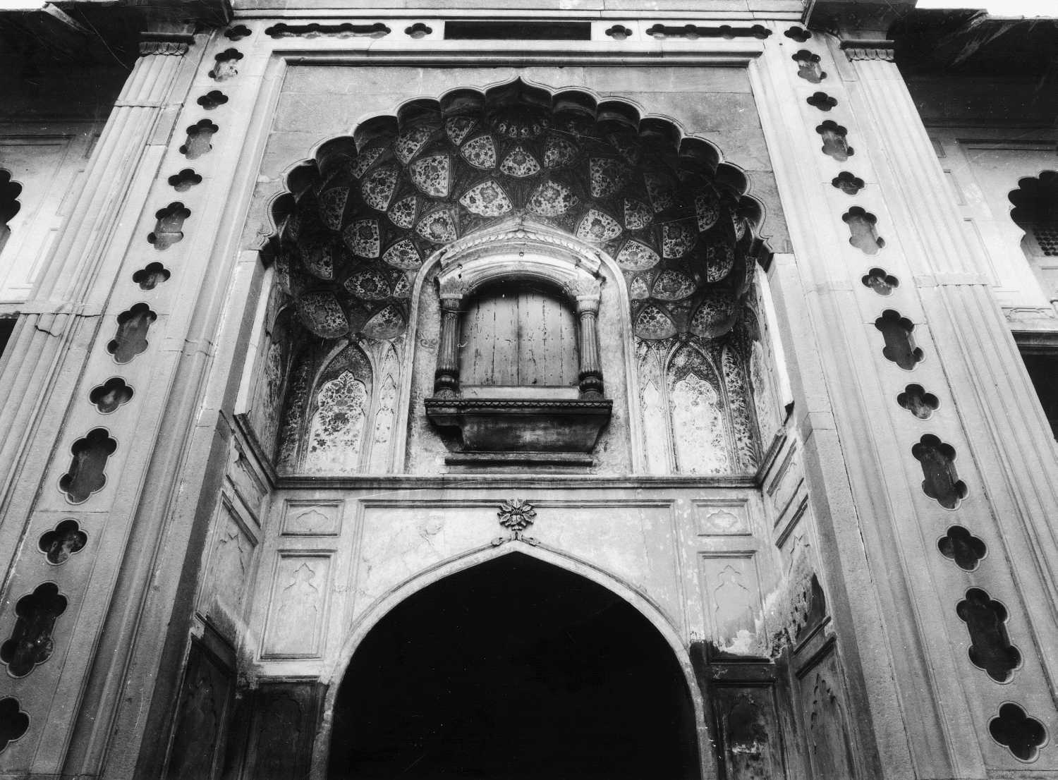 Tomb of Safdar-Jang, Delhi