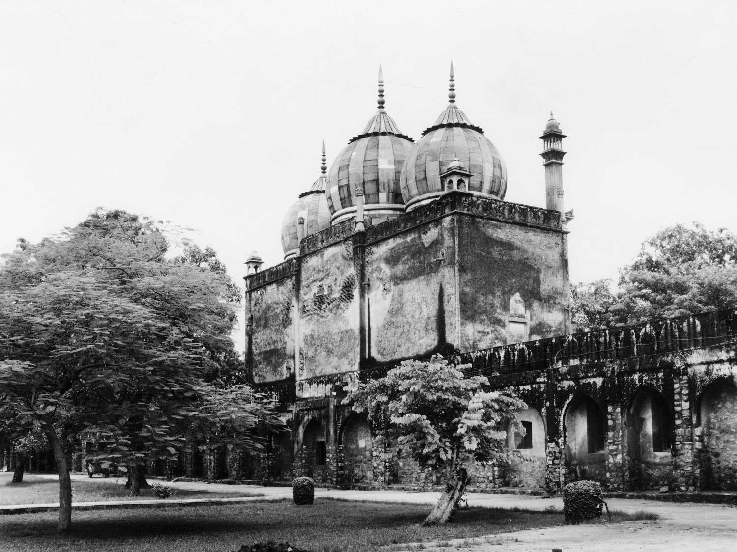Tomb of Safdar-Jang, Delhi
