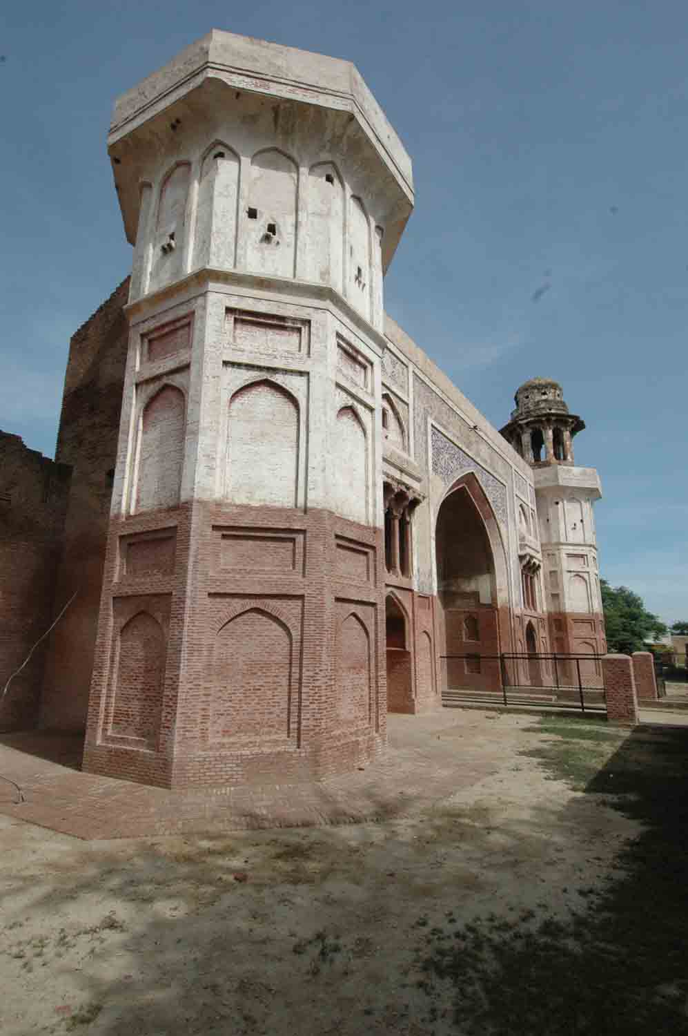 Sarai Amanat Khan, Punjab