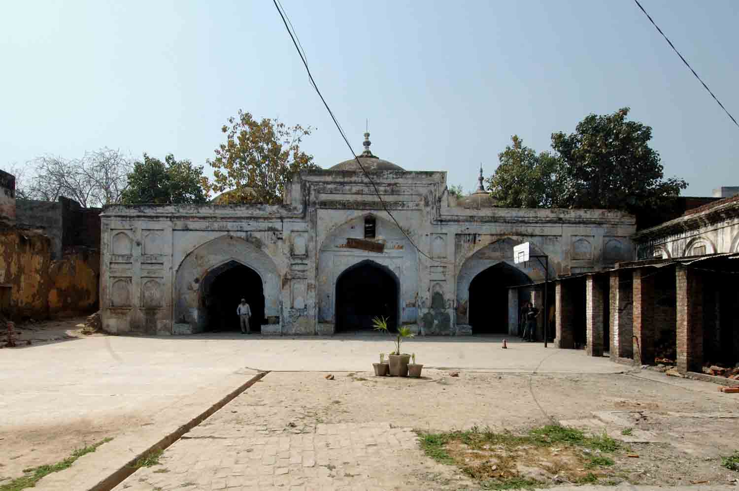 Mosques, Batala