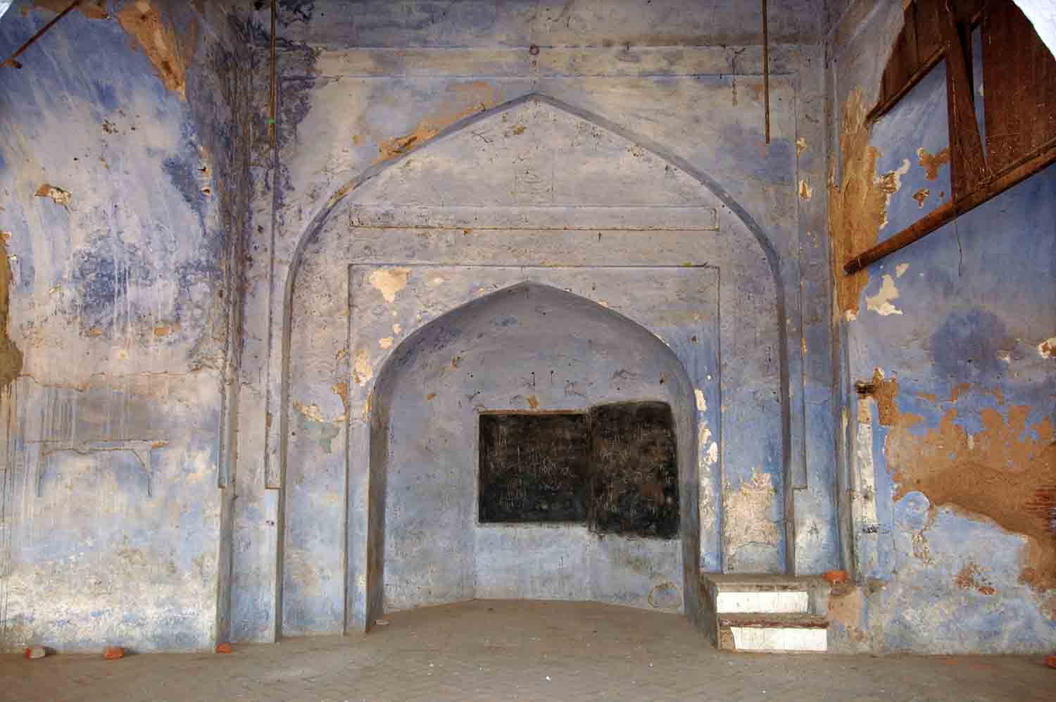 Mosques, Batala