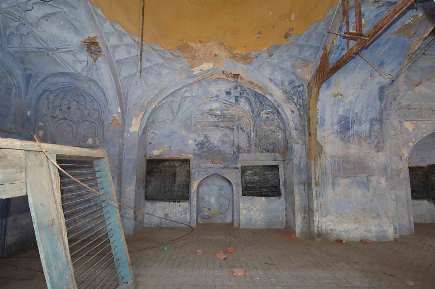 Mosques, Batala