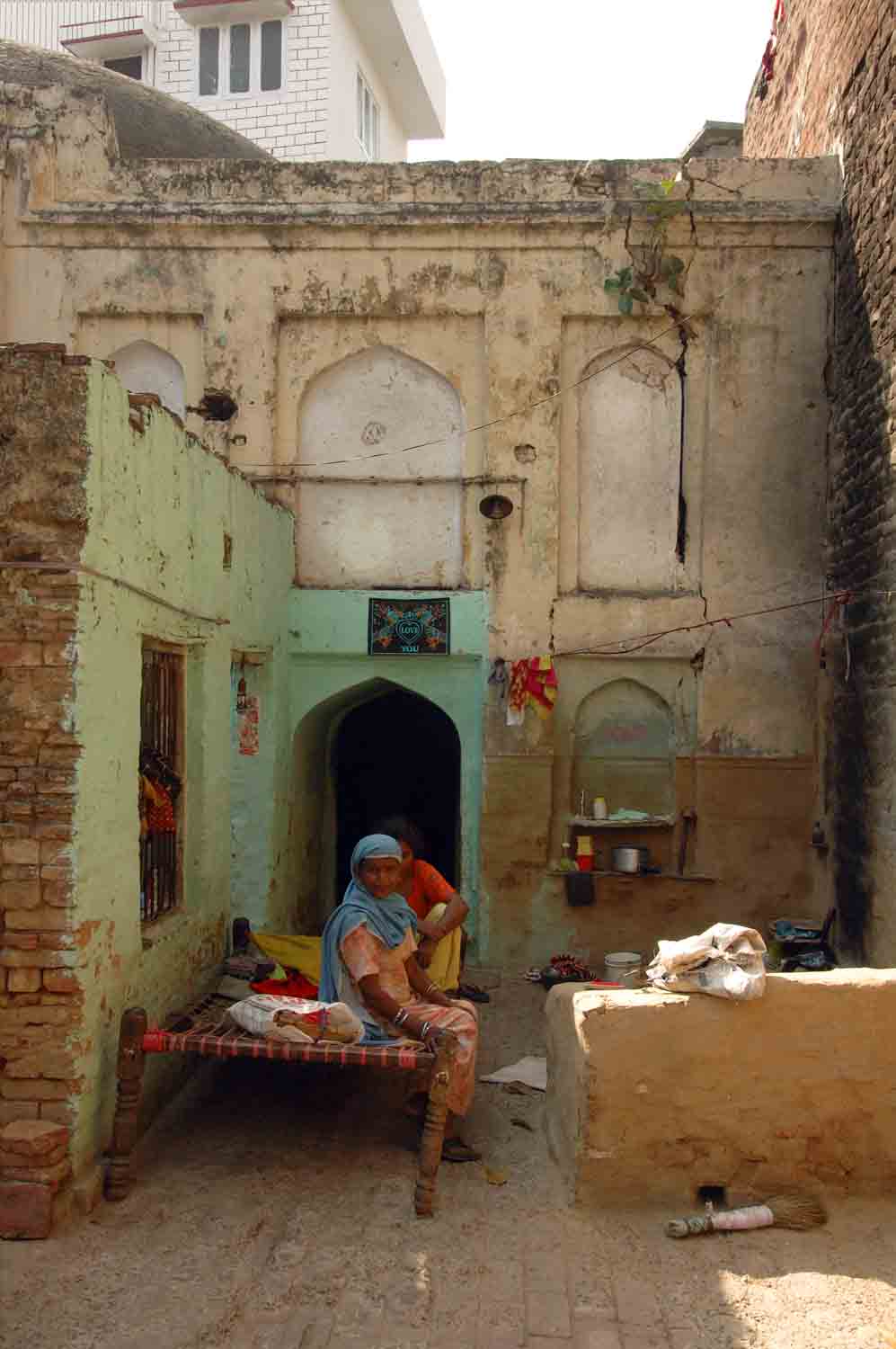 Mosques, Batala
