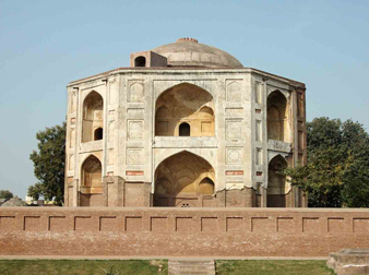 Tomb of Shamsher Khan, Batala