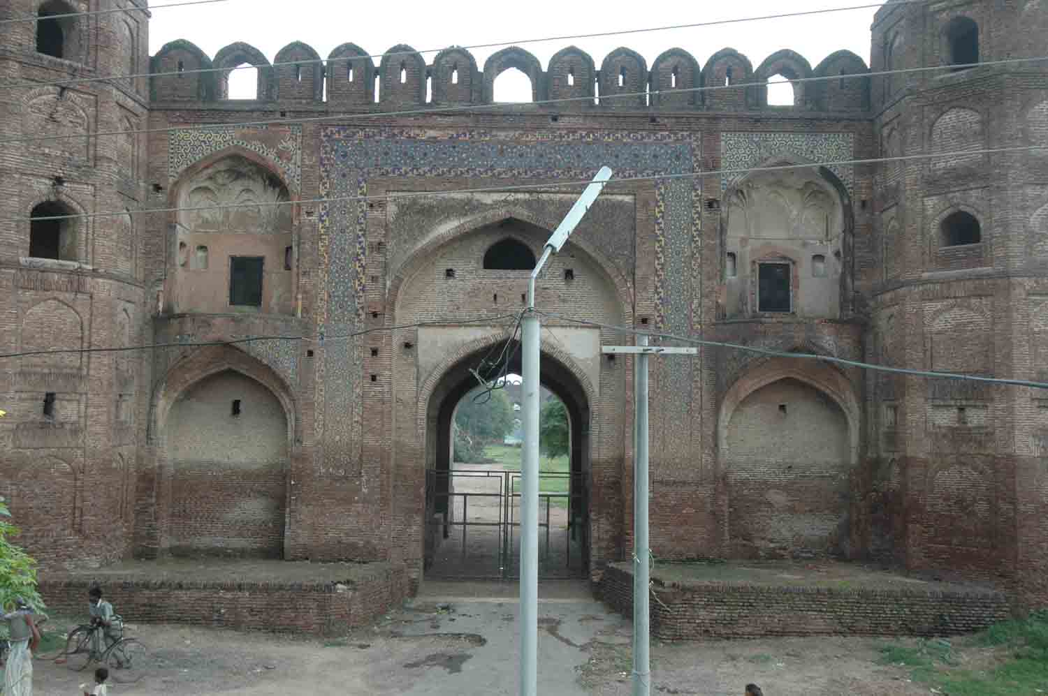 Sarai Doraha complex, Doraha (GT Road)